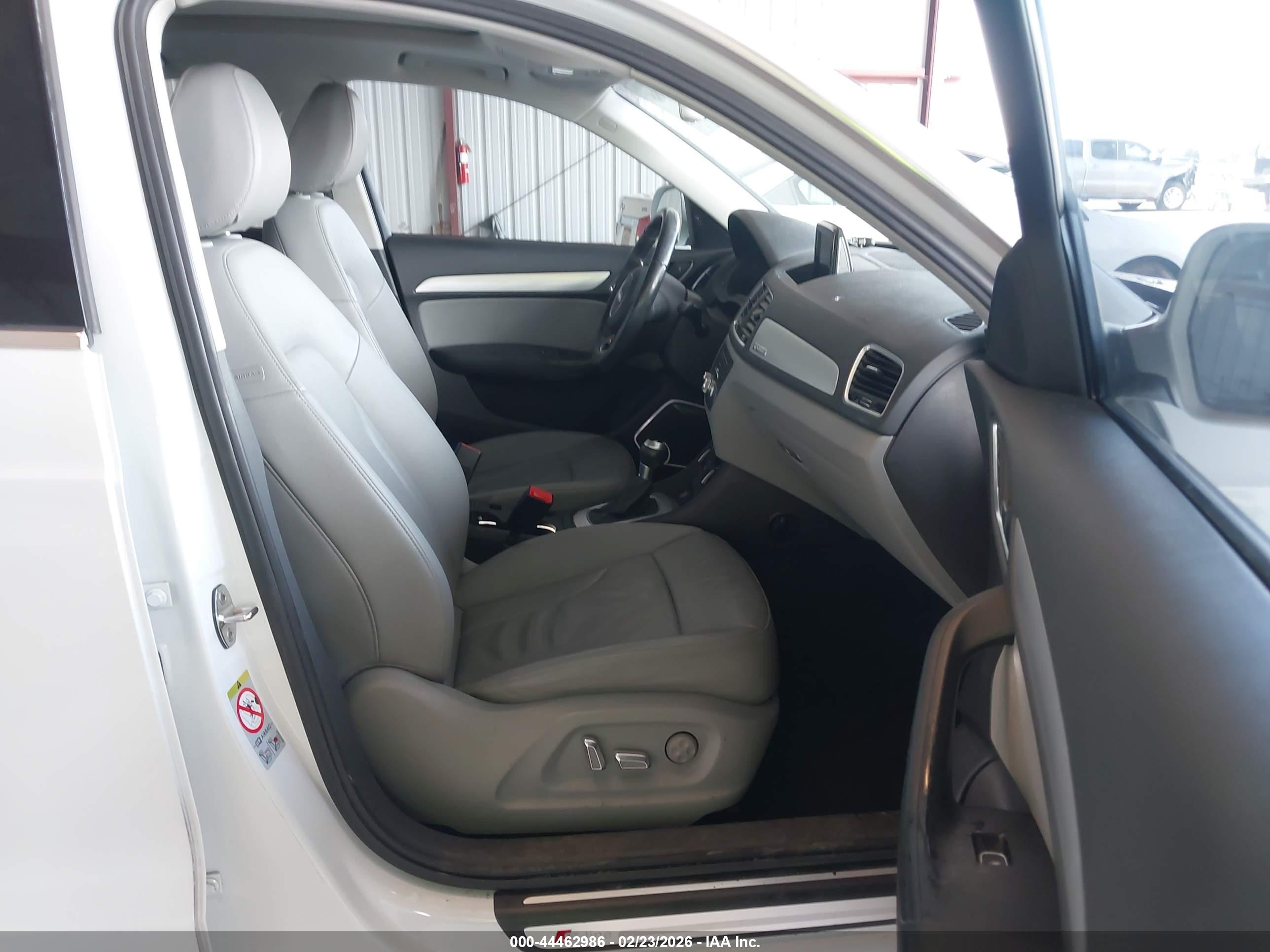 AUDI Q3 image 5