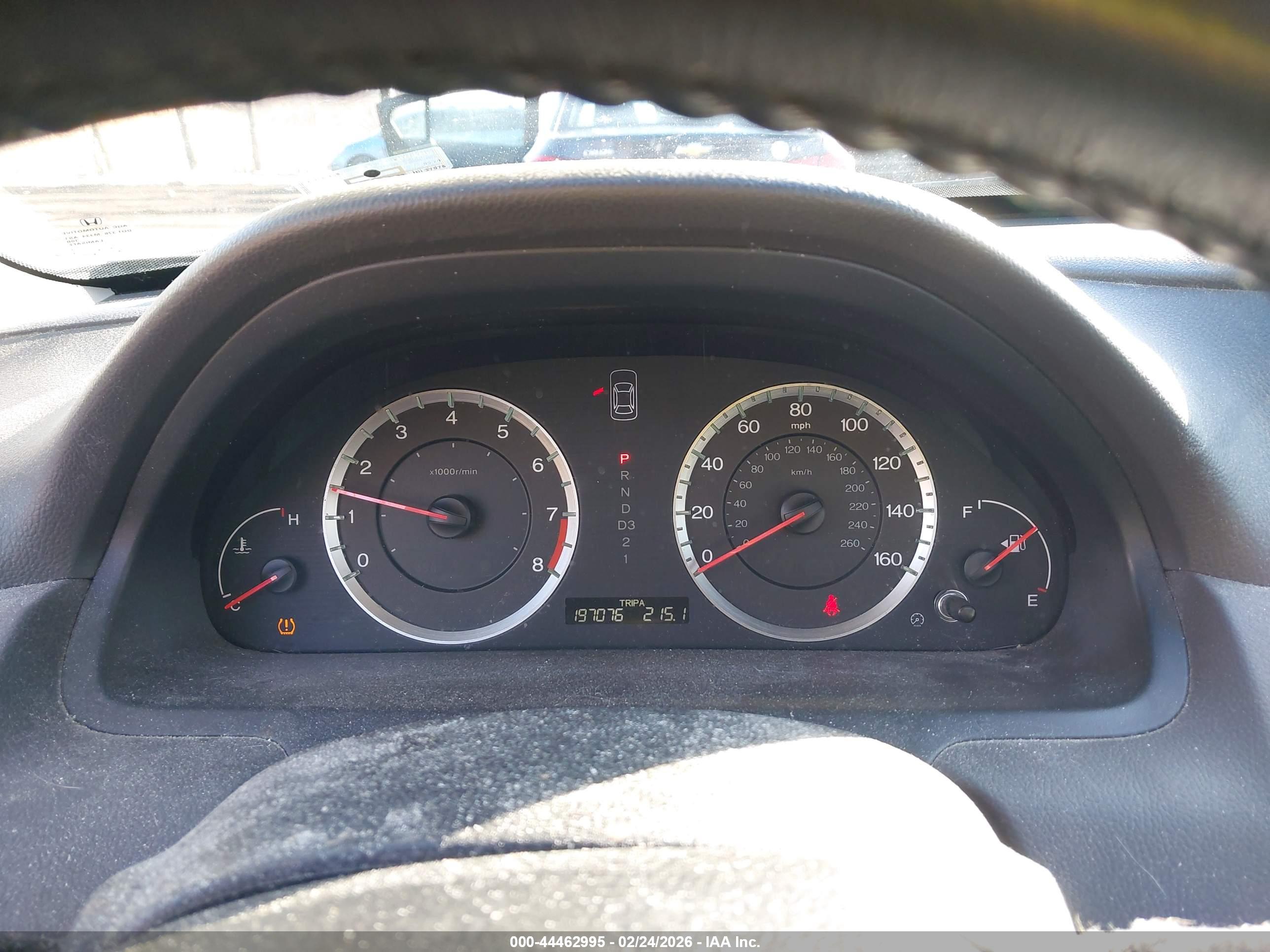 HONDA ACCORD image 7