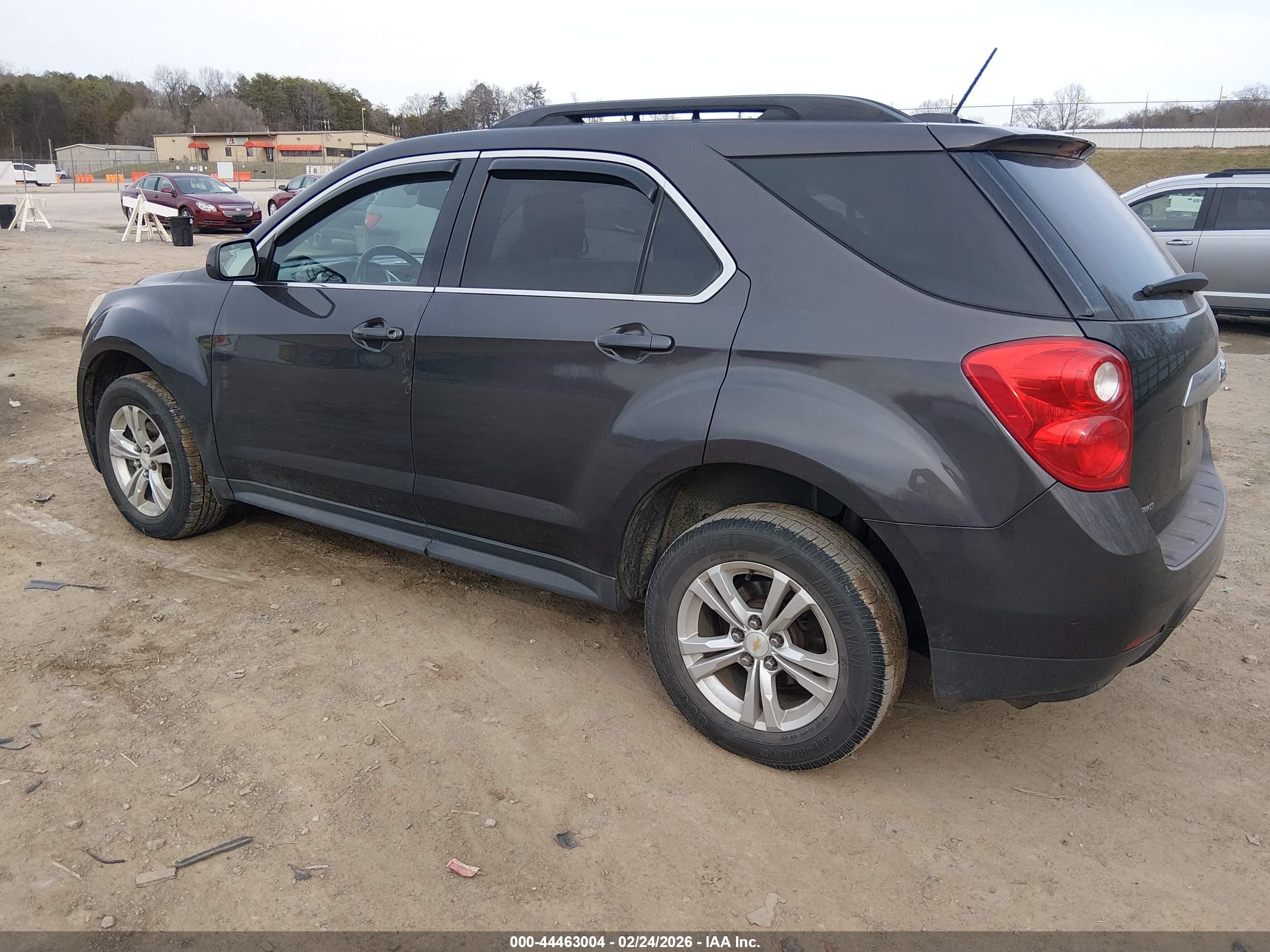 CHEVROLET EQUINOX image 3
