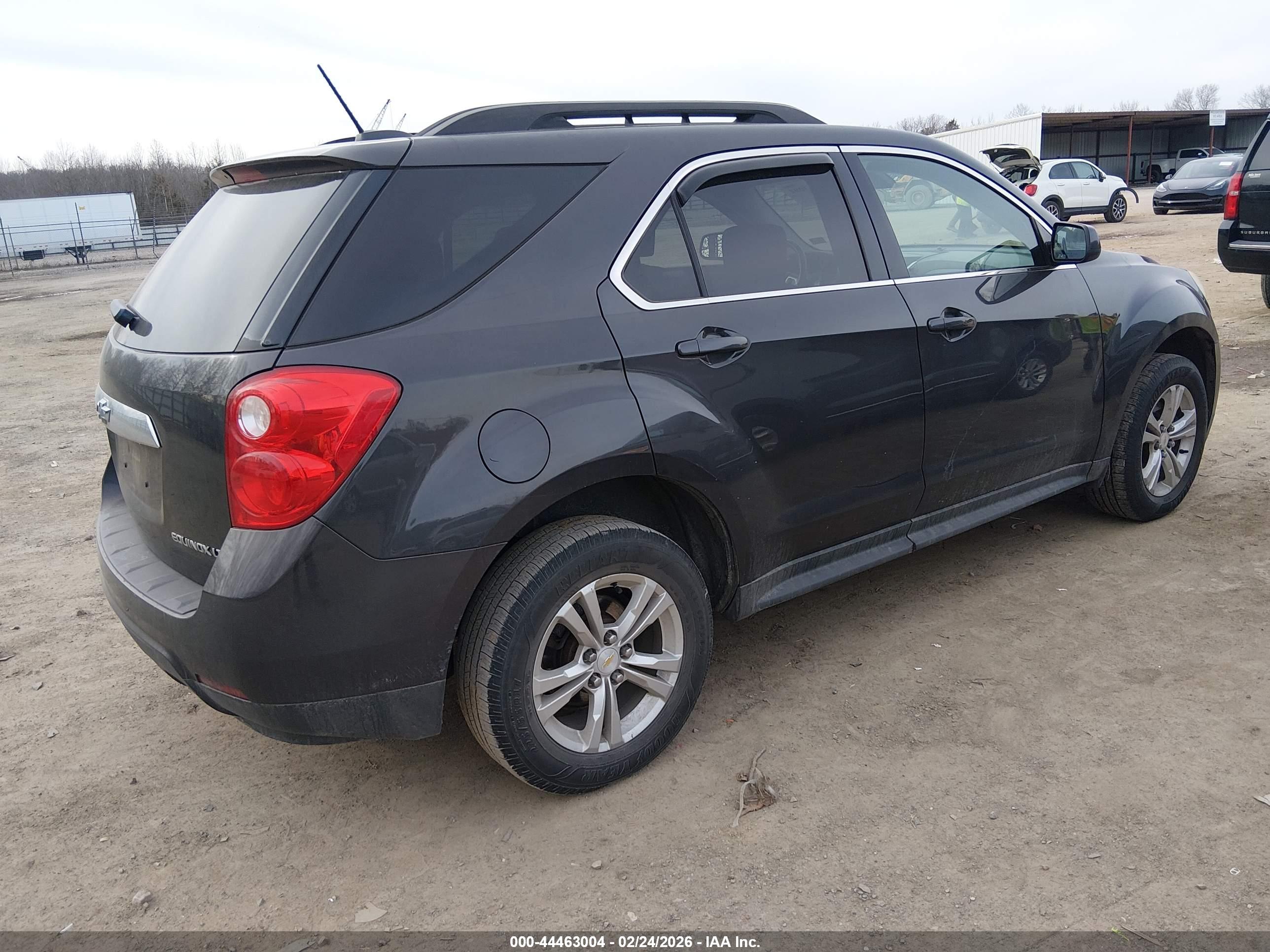 CHEVROLET EQUINOX image 4