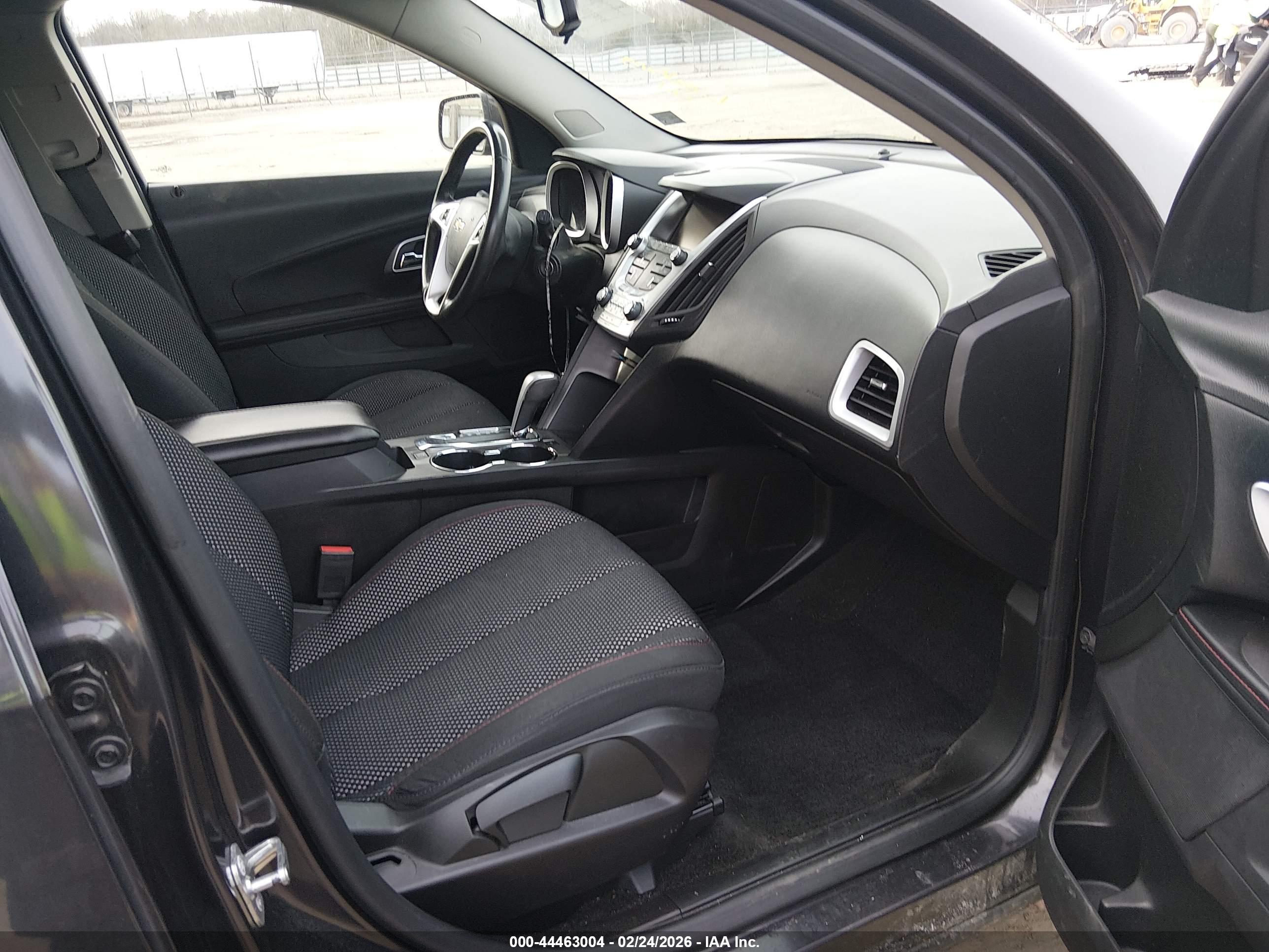 CHEVROLET EQUINOX image 5