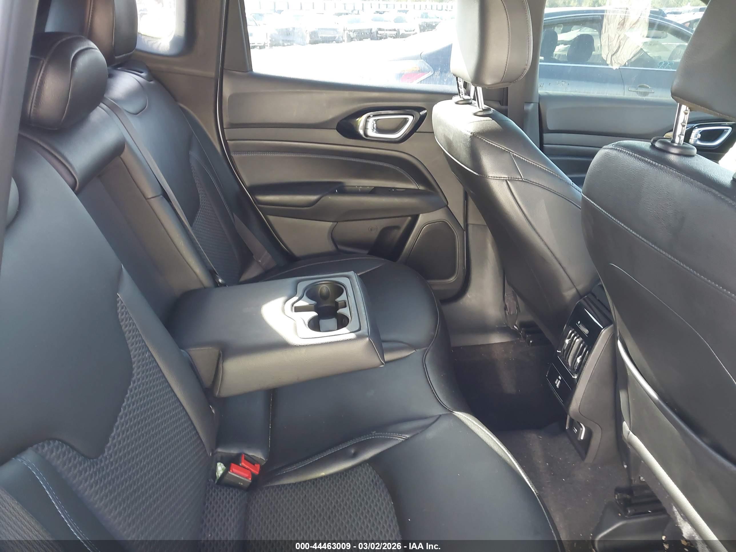 JEEP COMPASS image 8