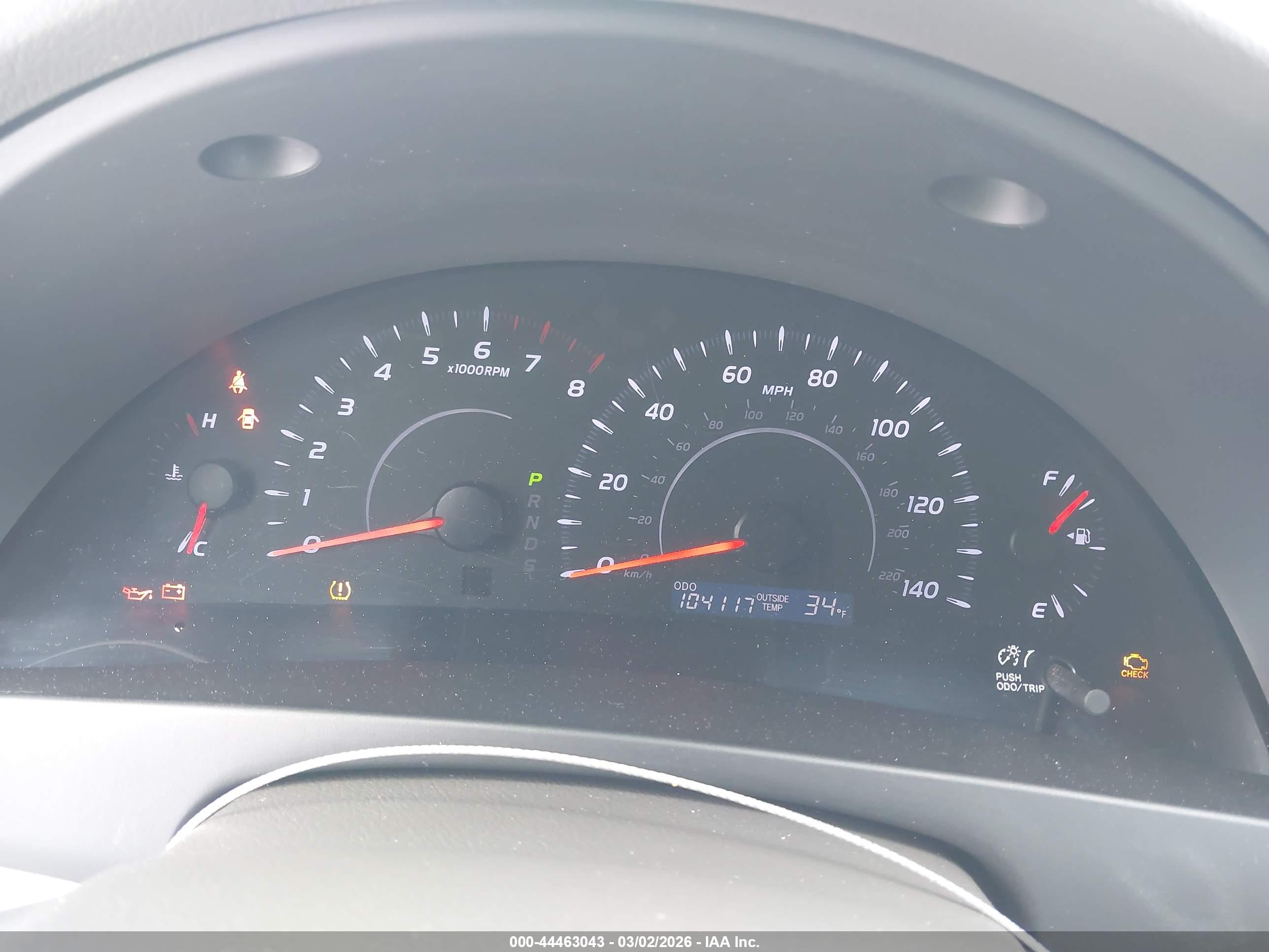 TOYOTA CAMRY image 7