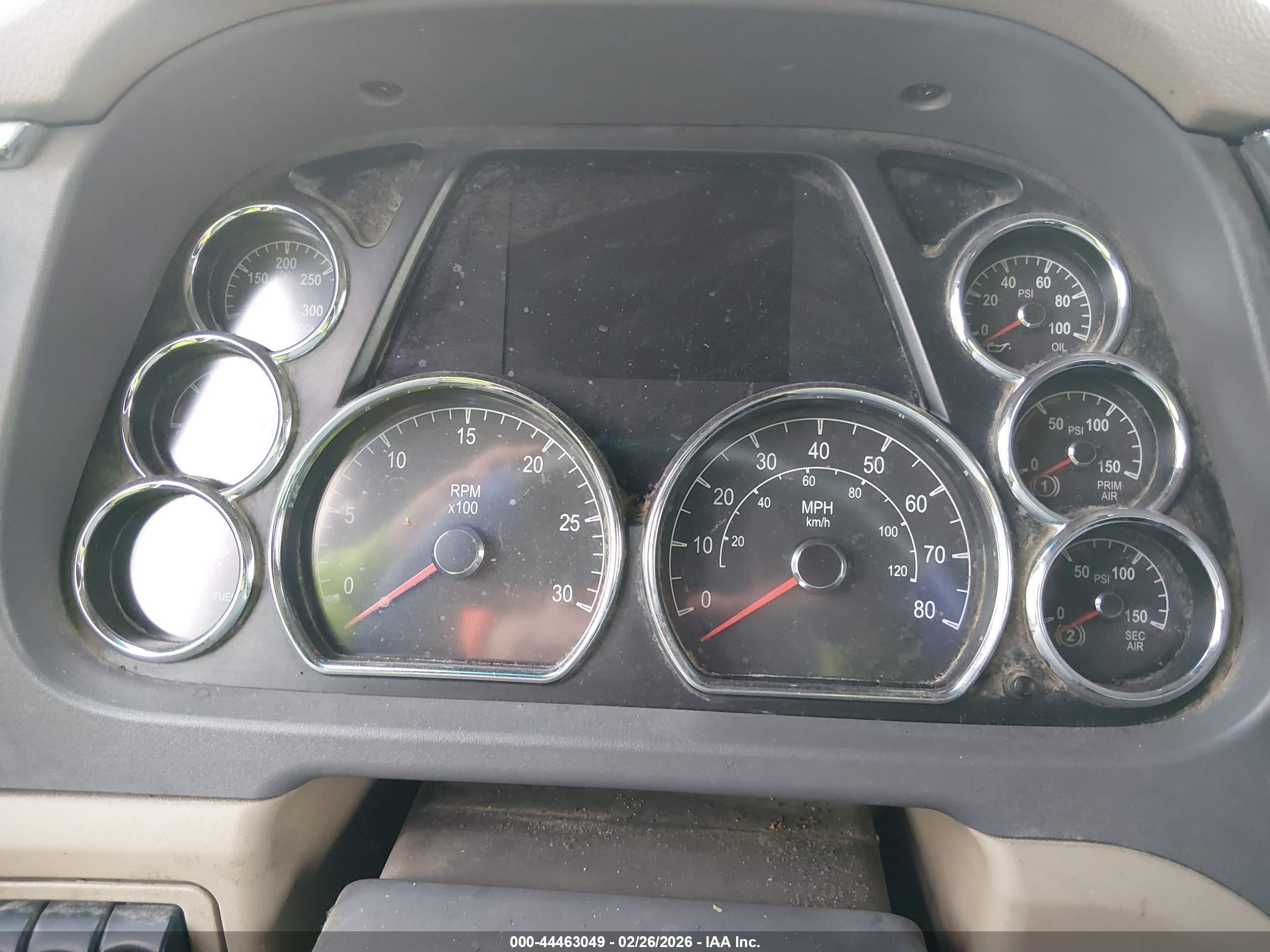 PETERBILT 567 image 6