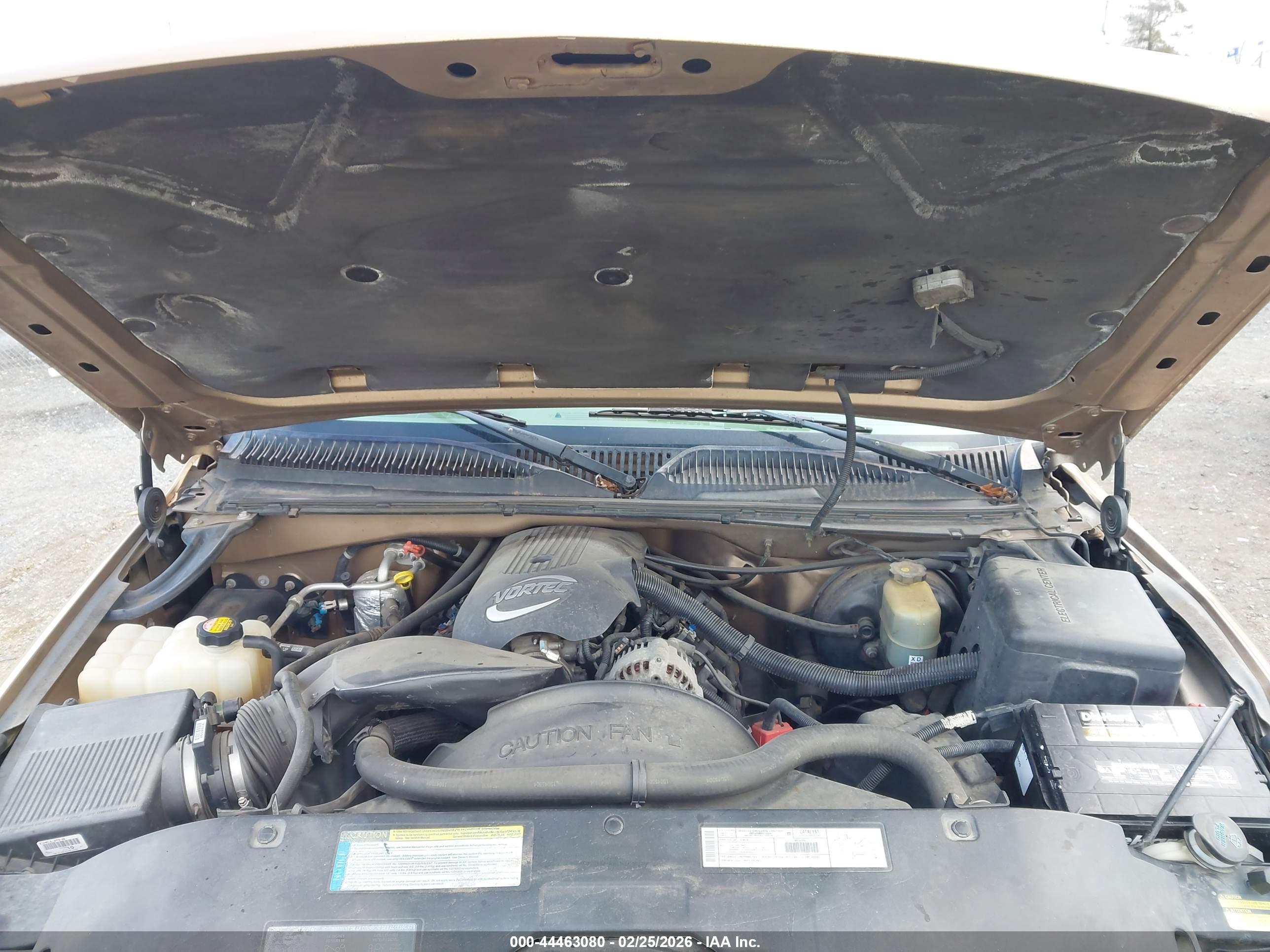 CHEVROLET SILVERADO image 10