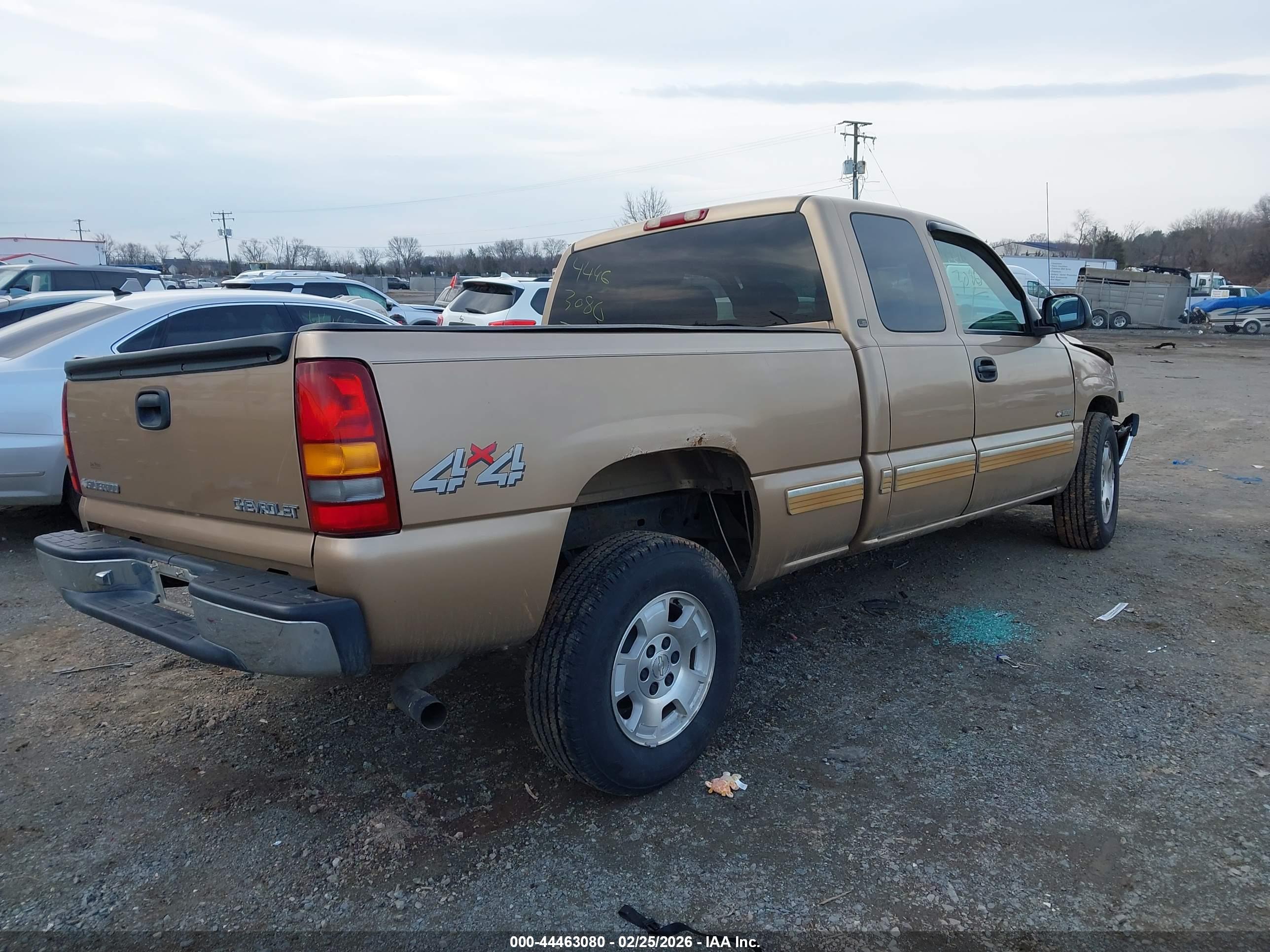 CHEVROLET SILVERADO image 4