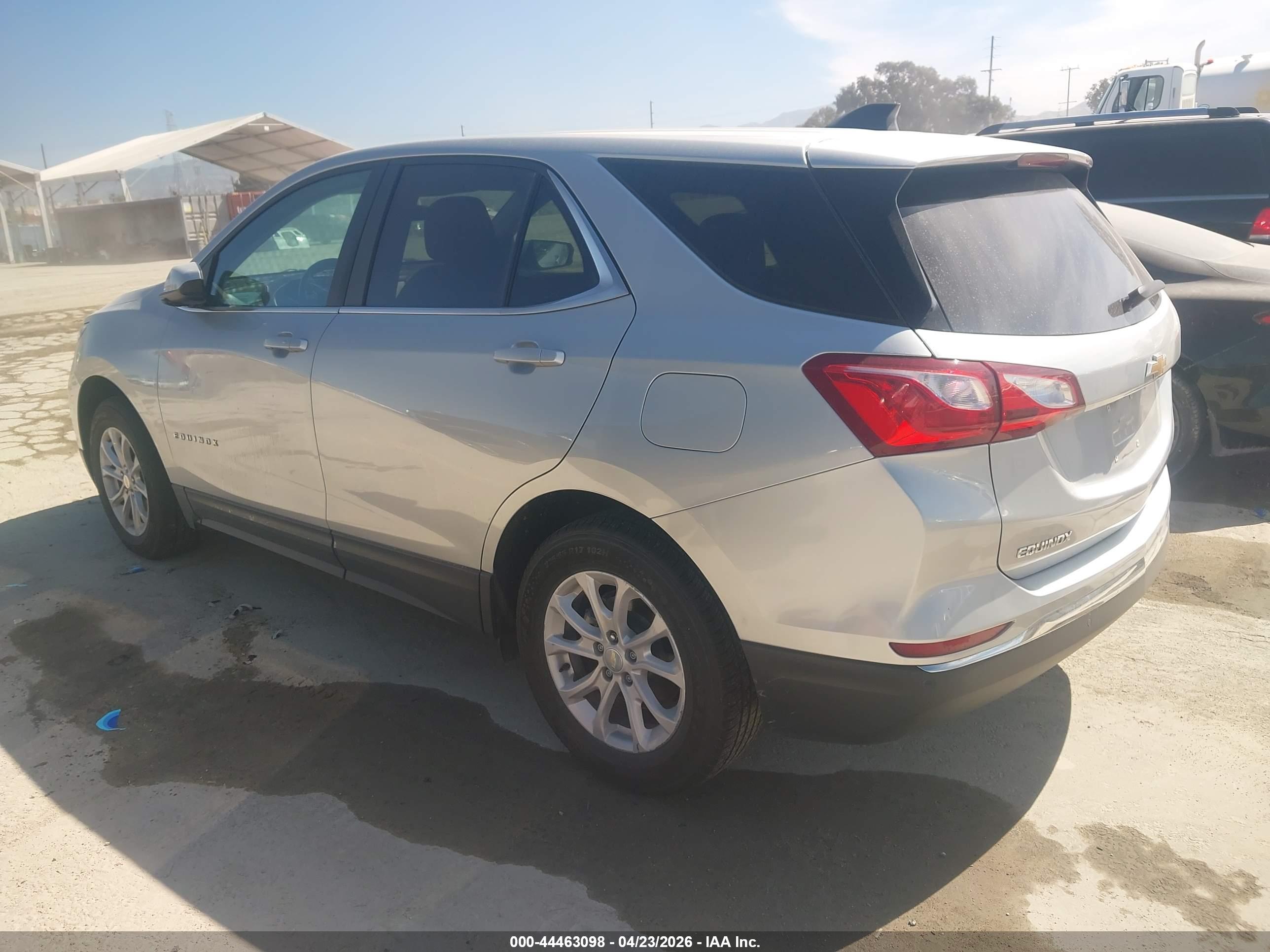 CHEVROLET EQUINOX image 3