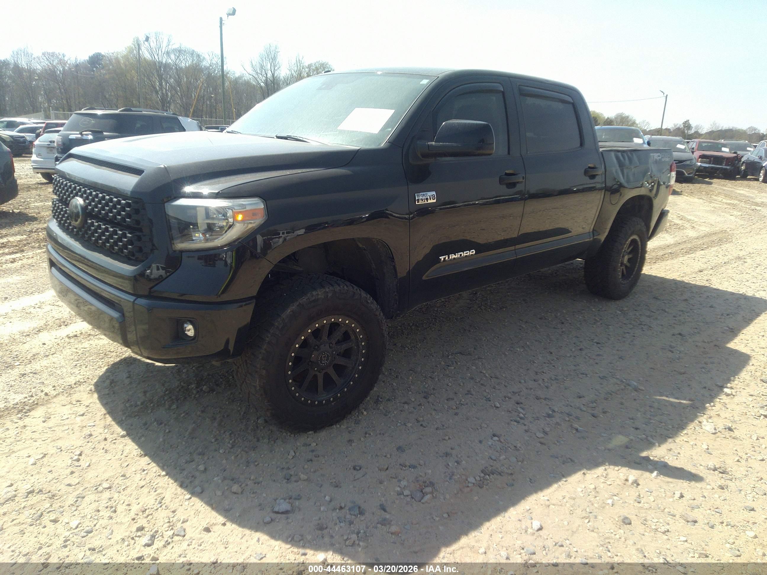 TOYOTA TUNDRA image 2