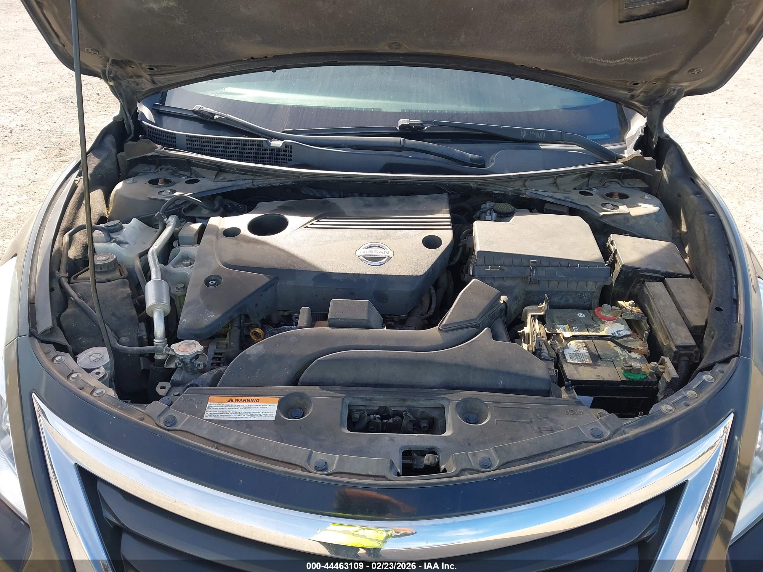 NISSAN ALTIMA image 10