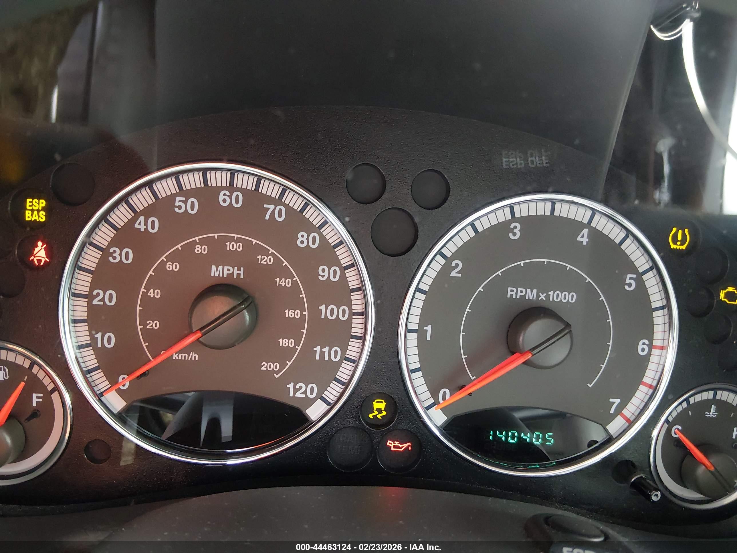 JEEP LIBERTY image 7
