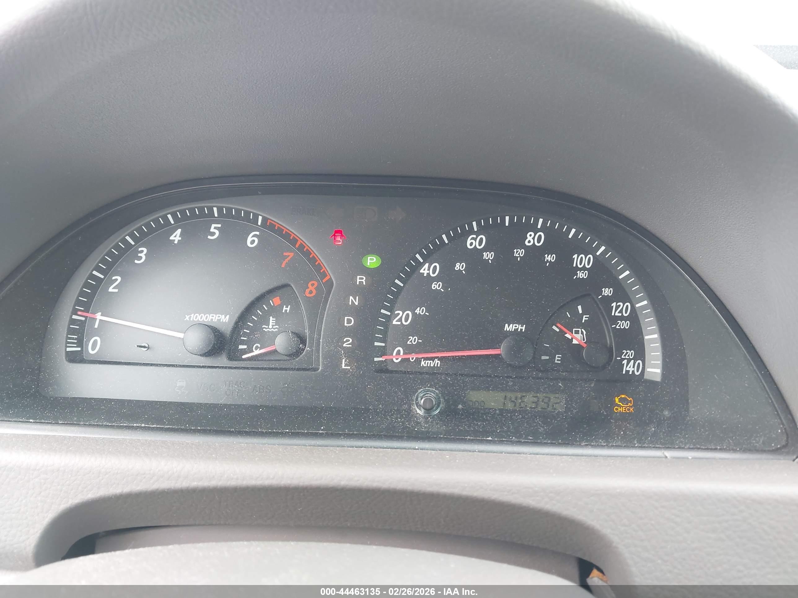 TOYOTA CAMRY image 7