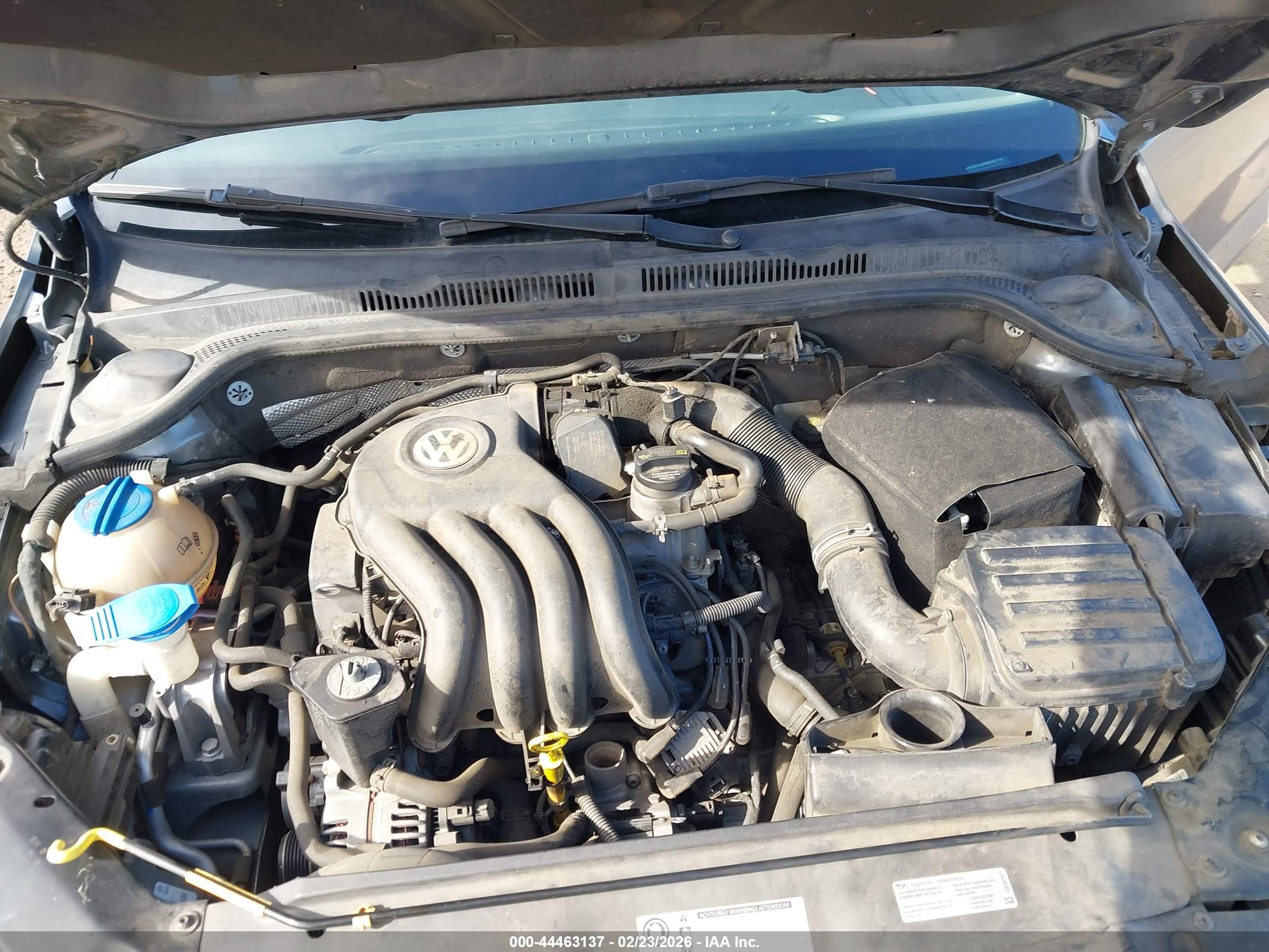 VOLKSWAGEN JETTA image 10