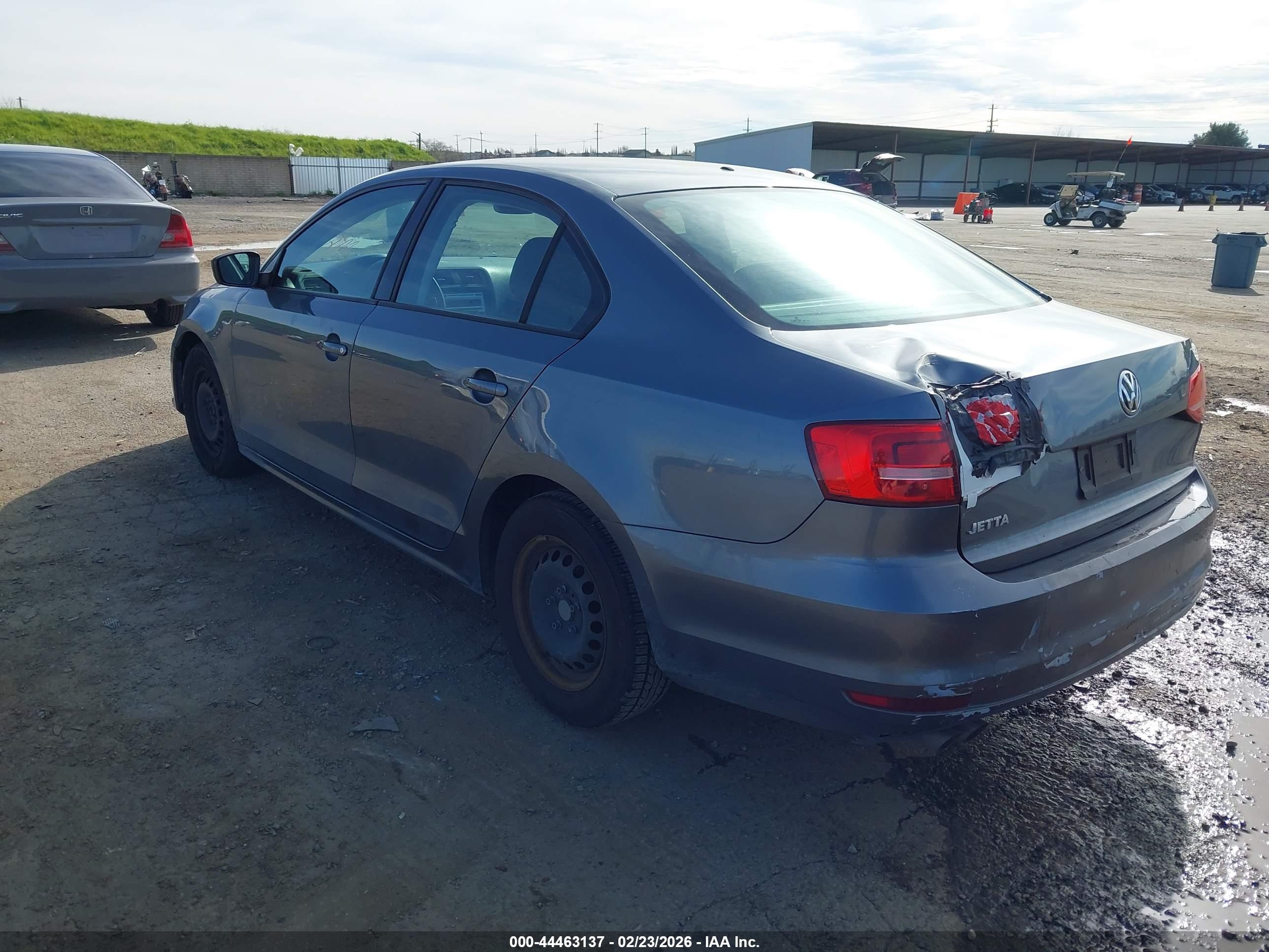 VOLKSWAGEN JETTA image 3
