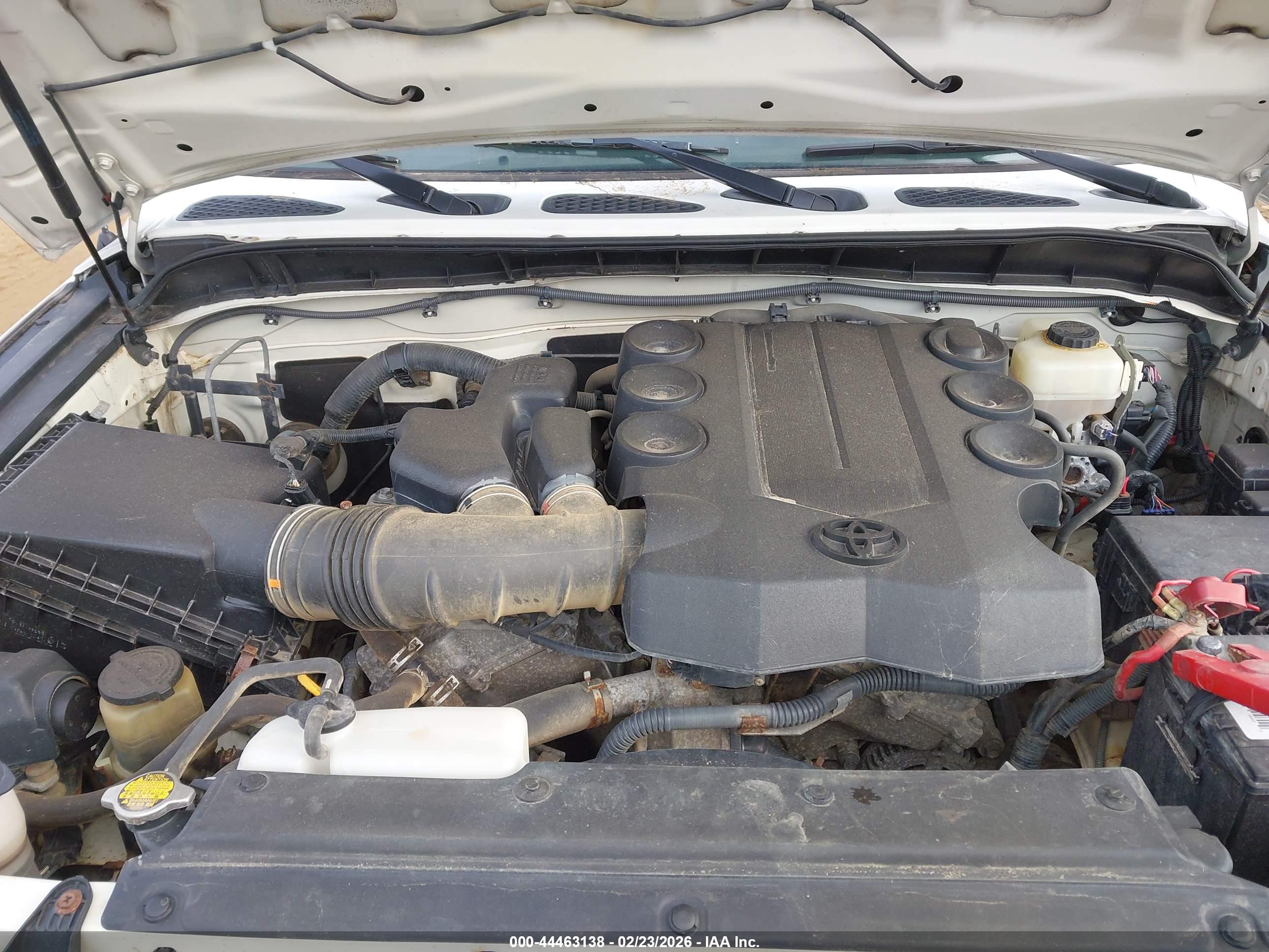 TOYOTA FJ image 10