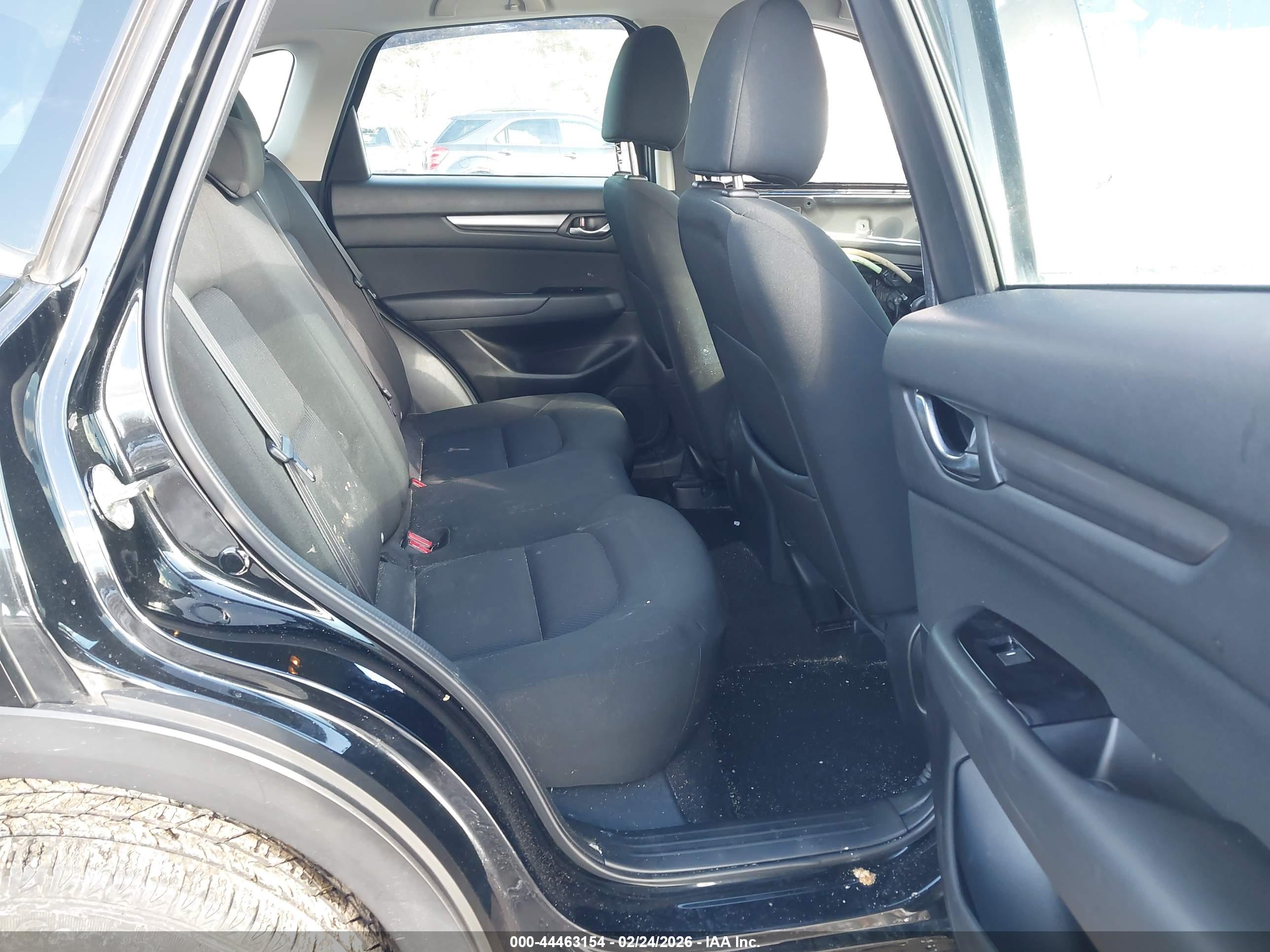 MAZDA CX-5 image 8