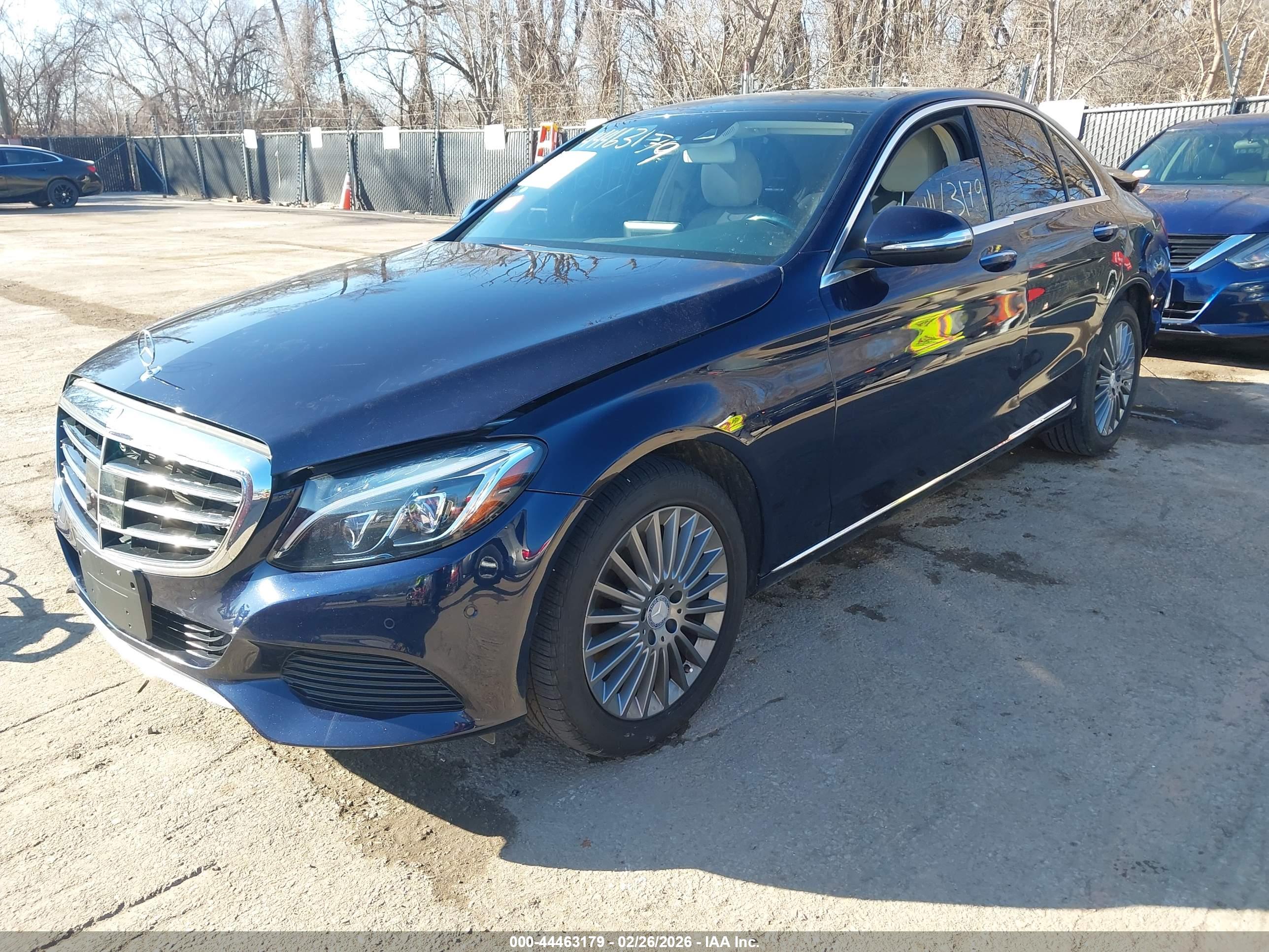 MERCEDES-BENZ C image 2