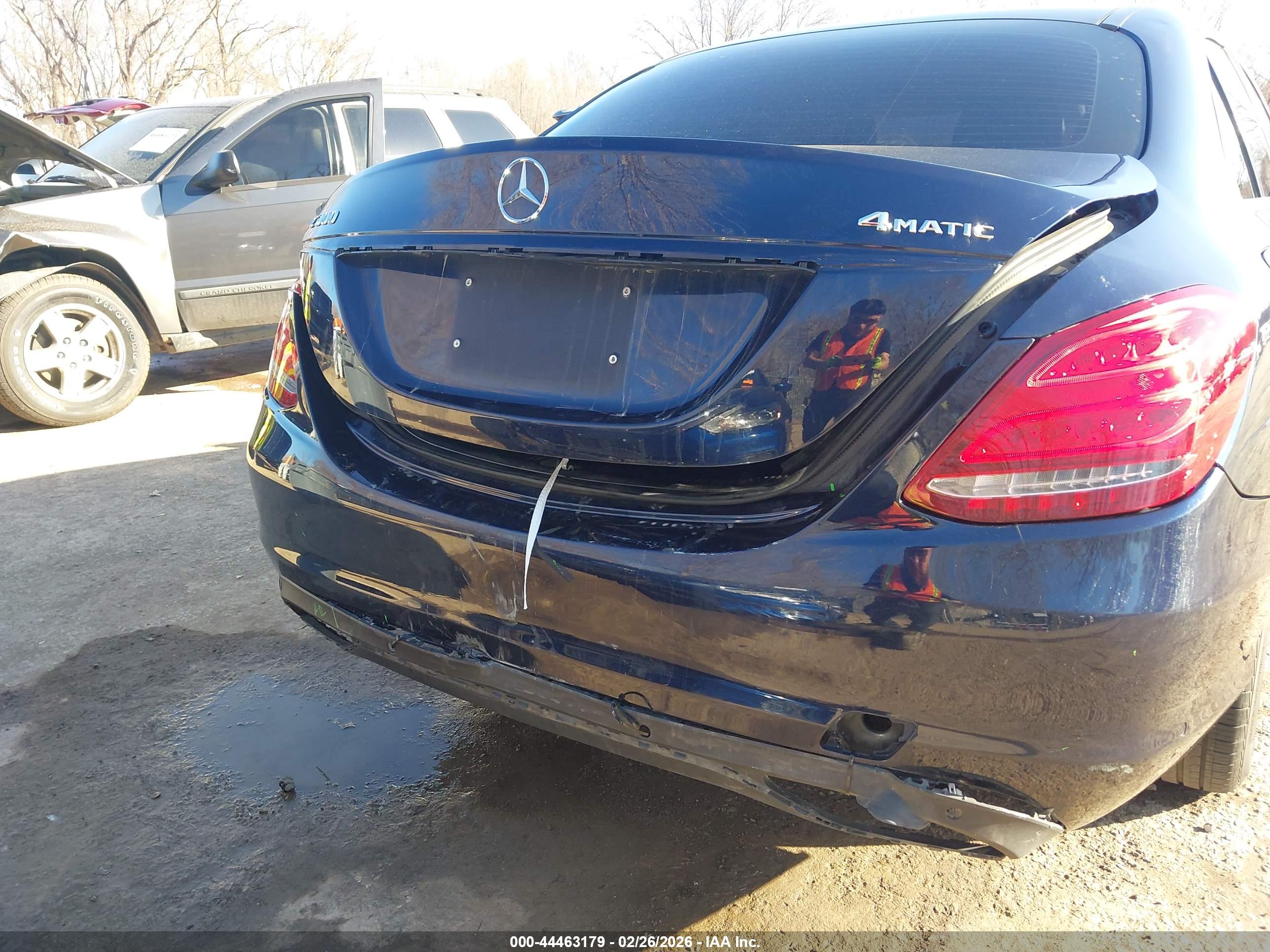 MERCEDES-BENZ C image 6