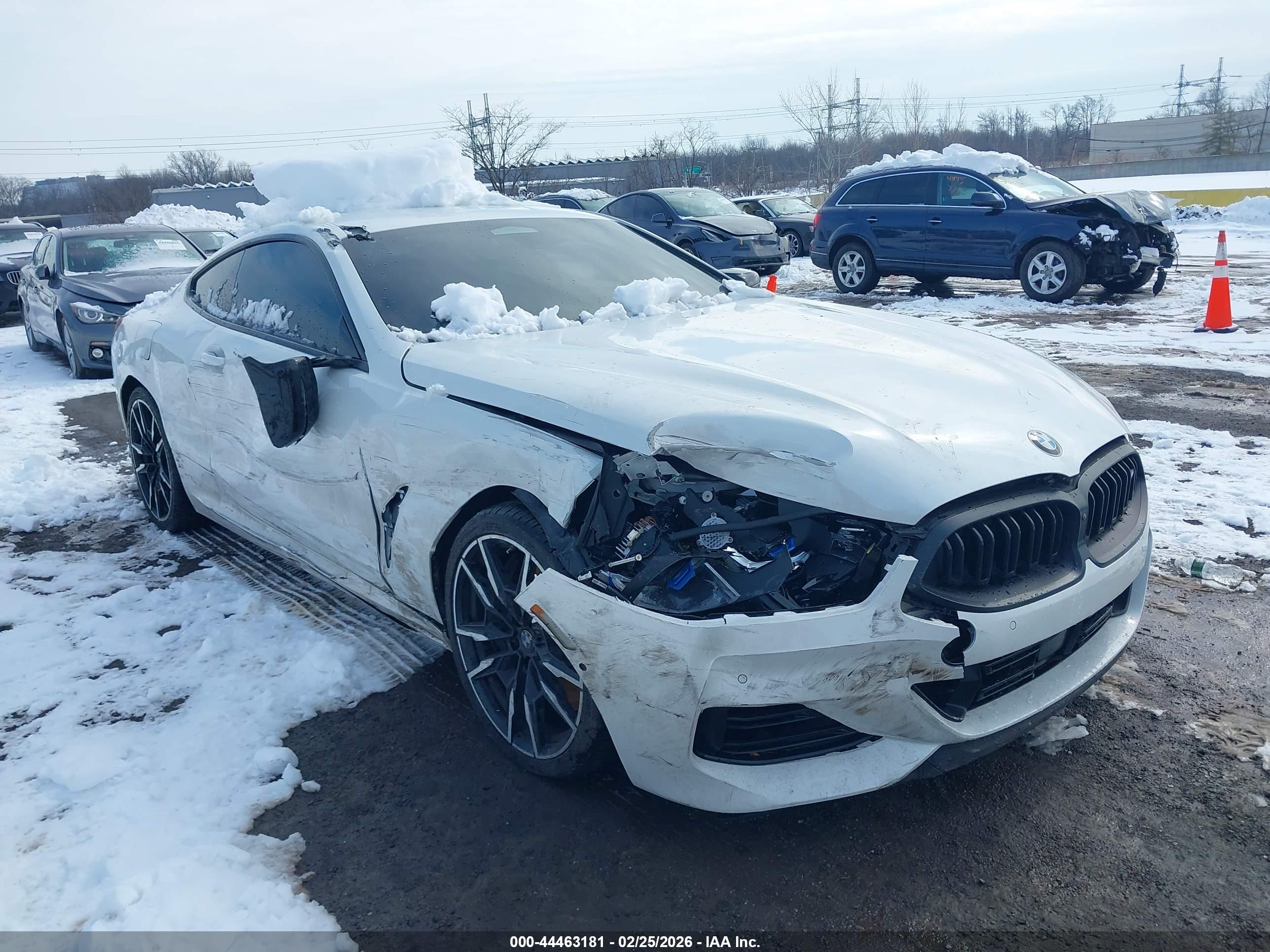 BMW M850I image 6