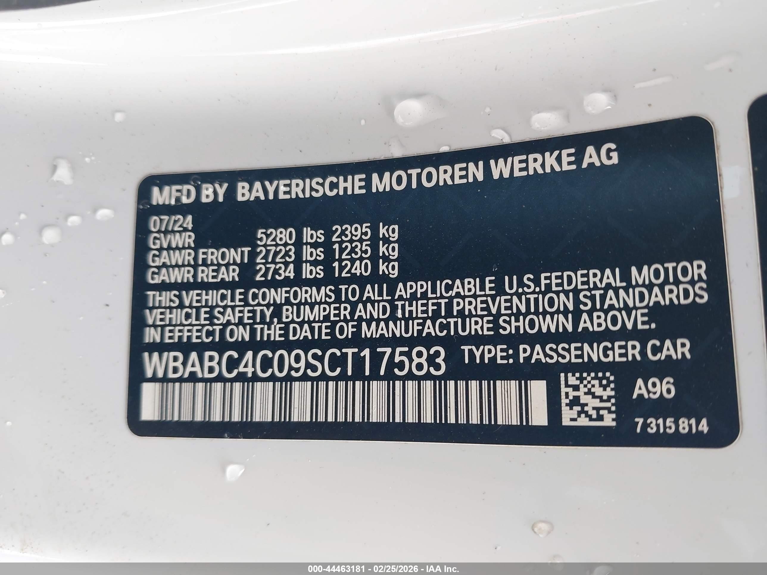 BMW M850I image 9