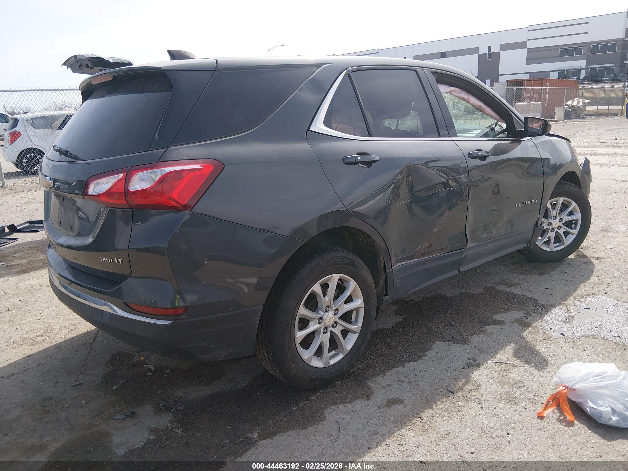 CHEVROLET EQUINOX image 4