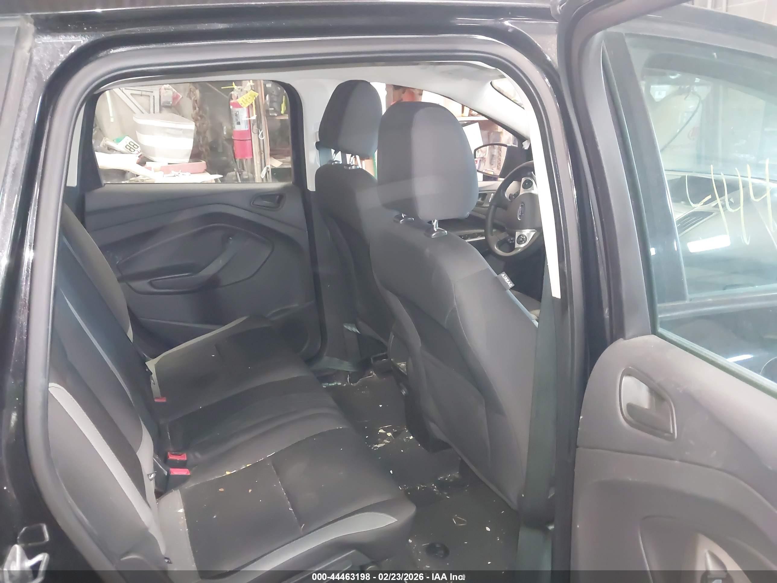 FORD ESCAPE image 8