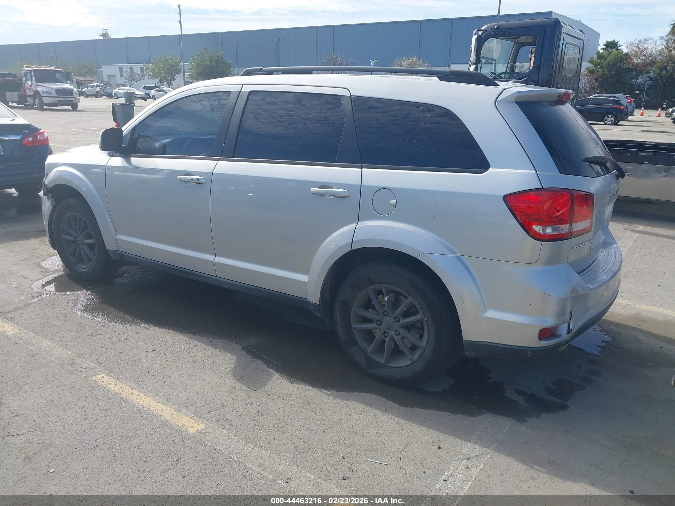 DODGE JOURNEY image 3