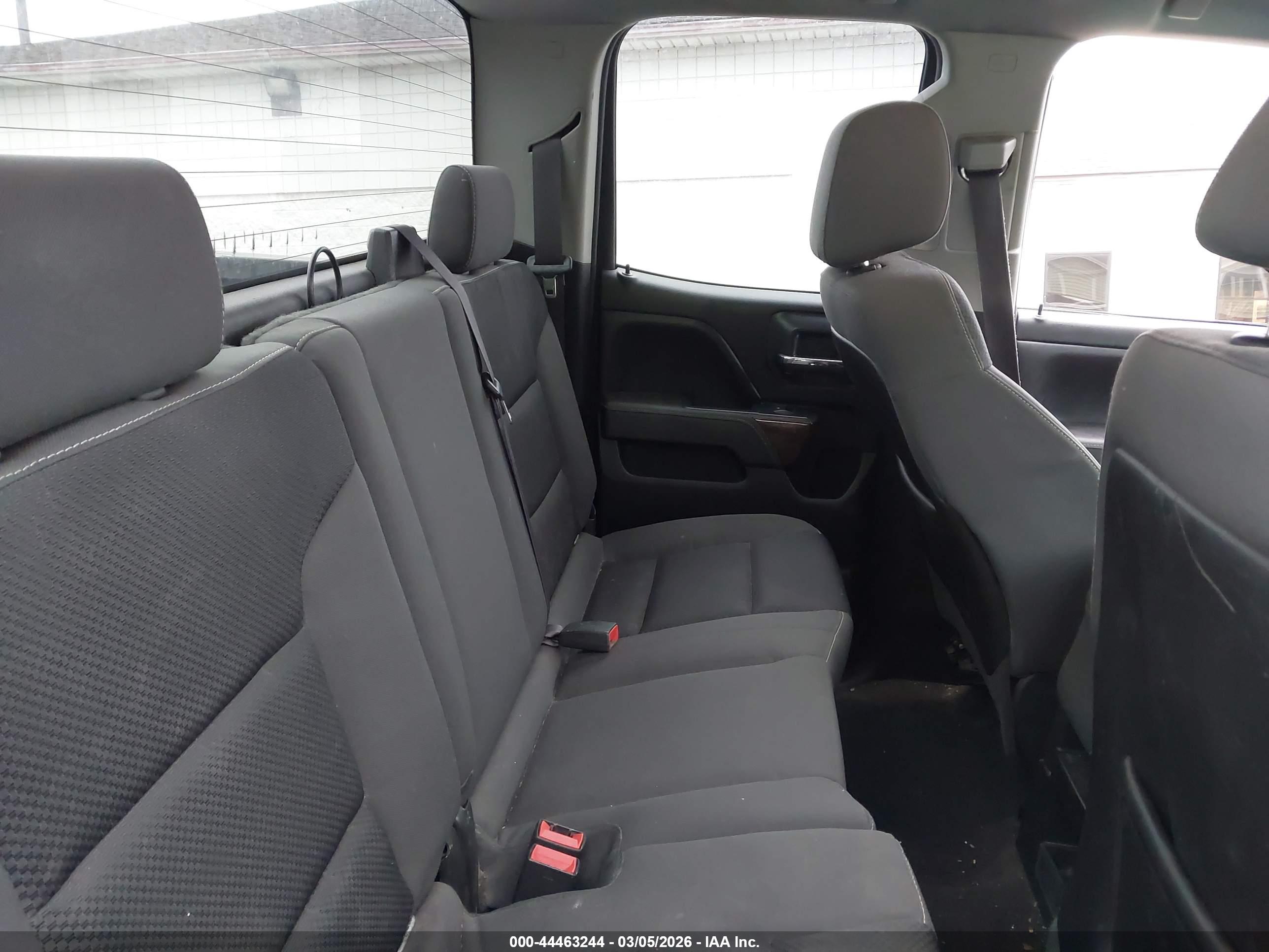 GMC SIERRA image 8