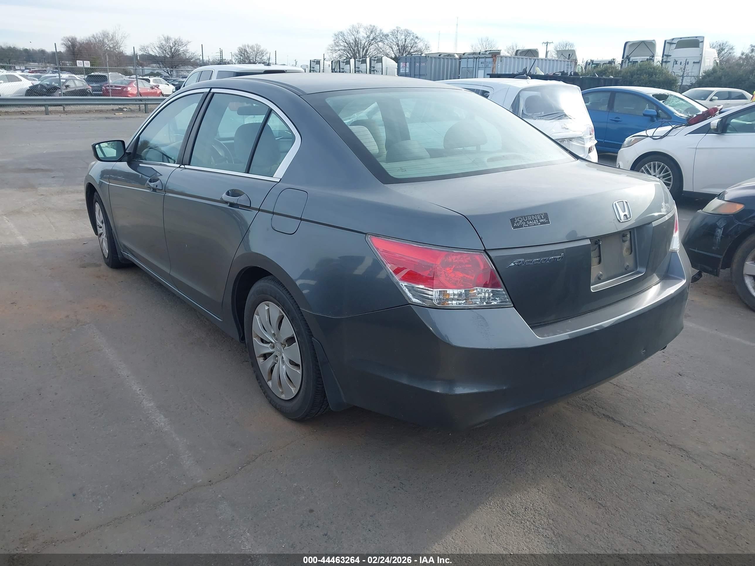 HONDA ACCORD image 3