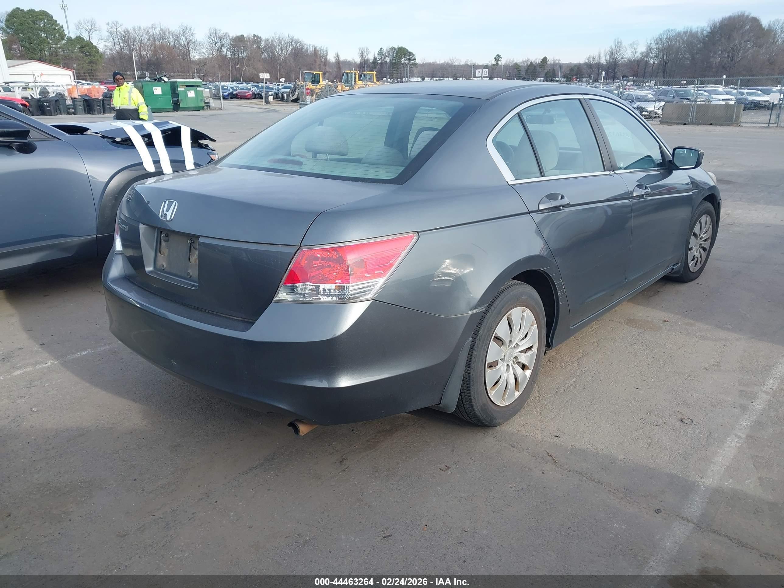 HONDA ACCORD image 4