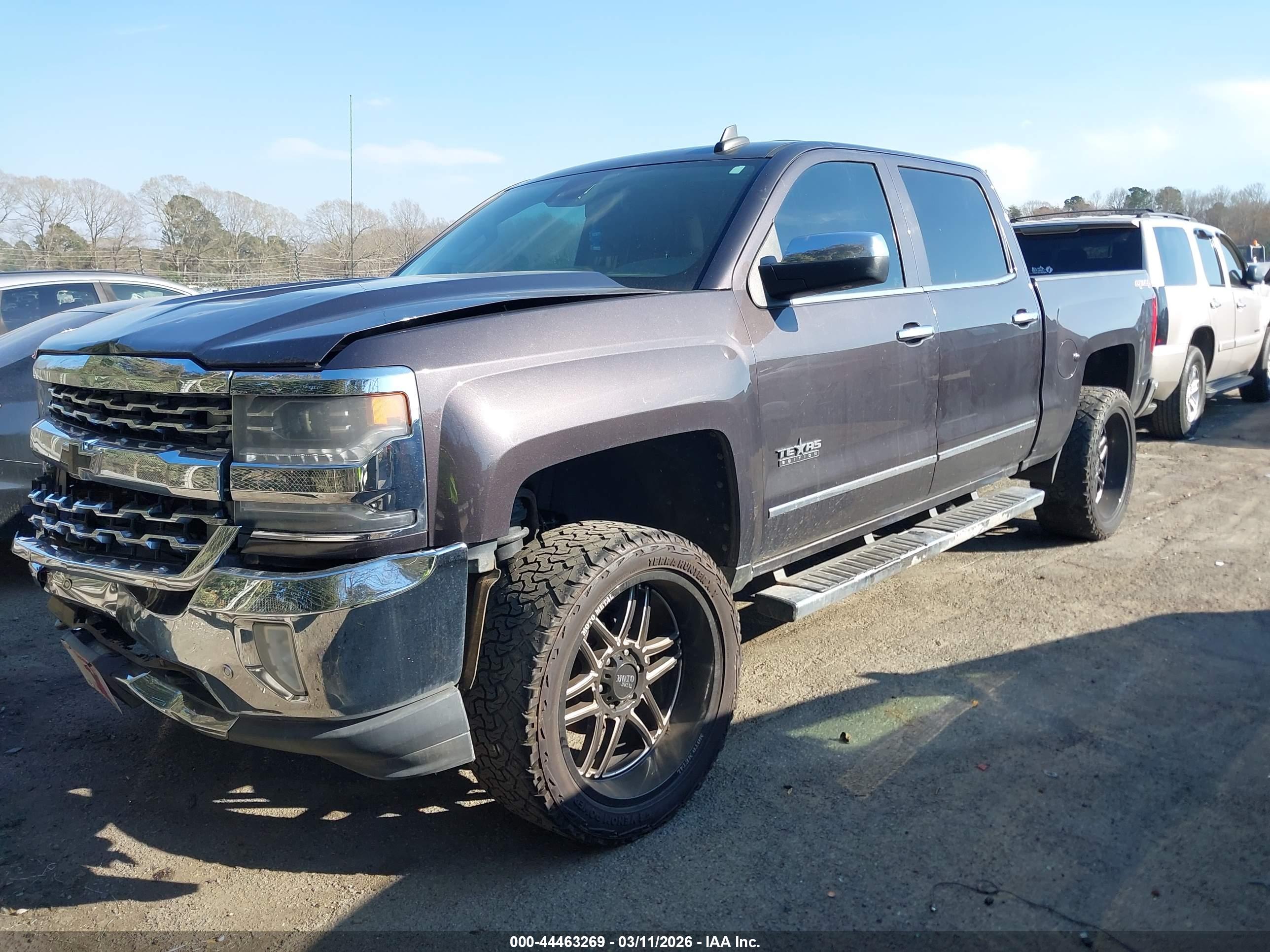 CHEVROLET SILVERADO image 2