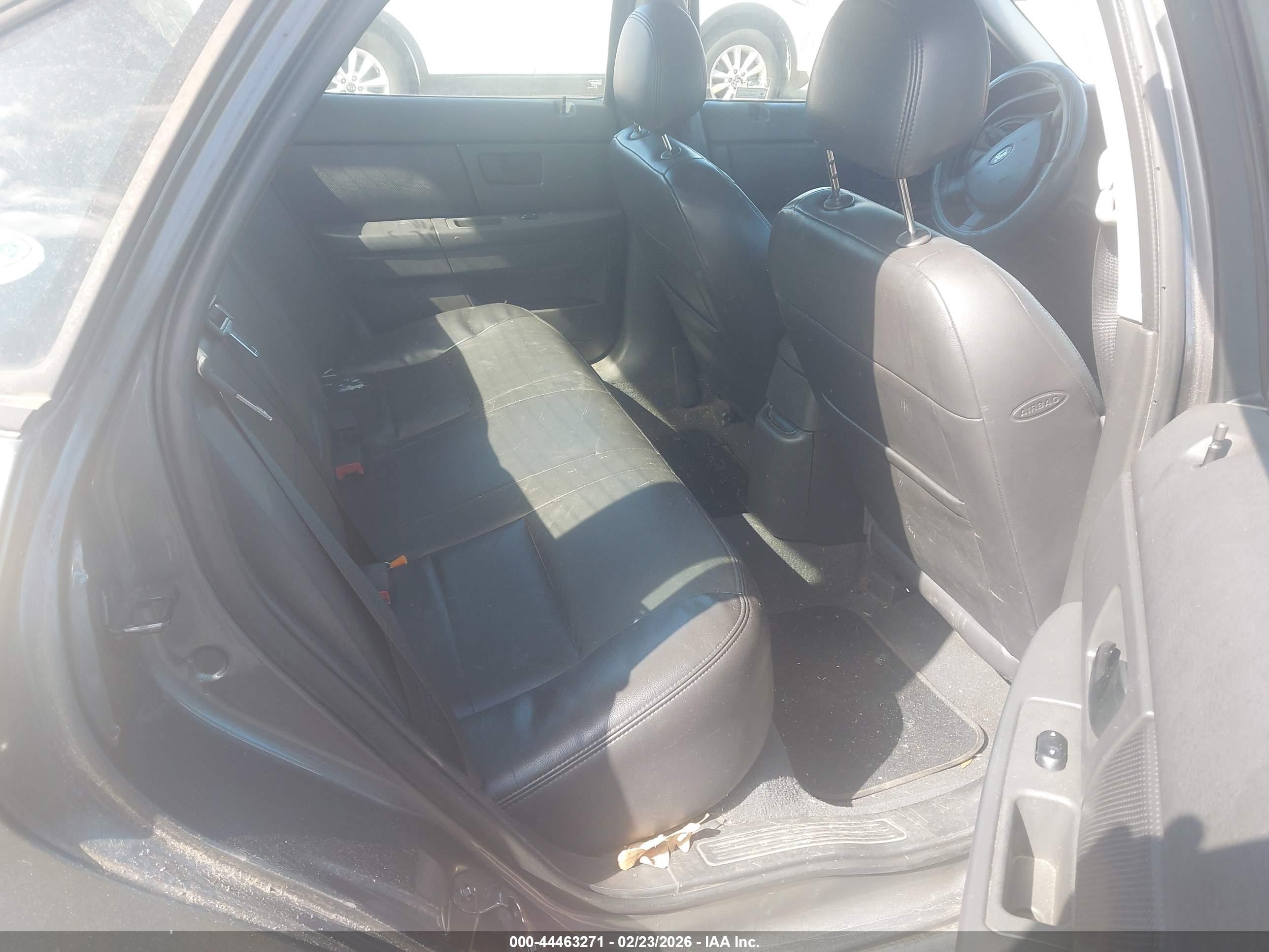 FORD TAURUS image 8