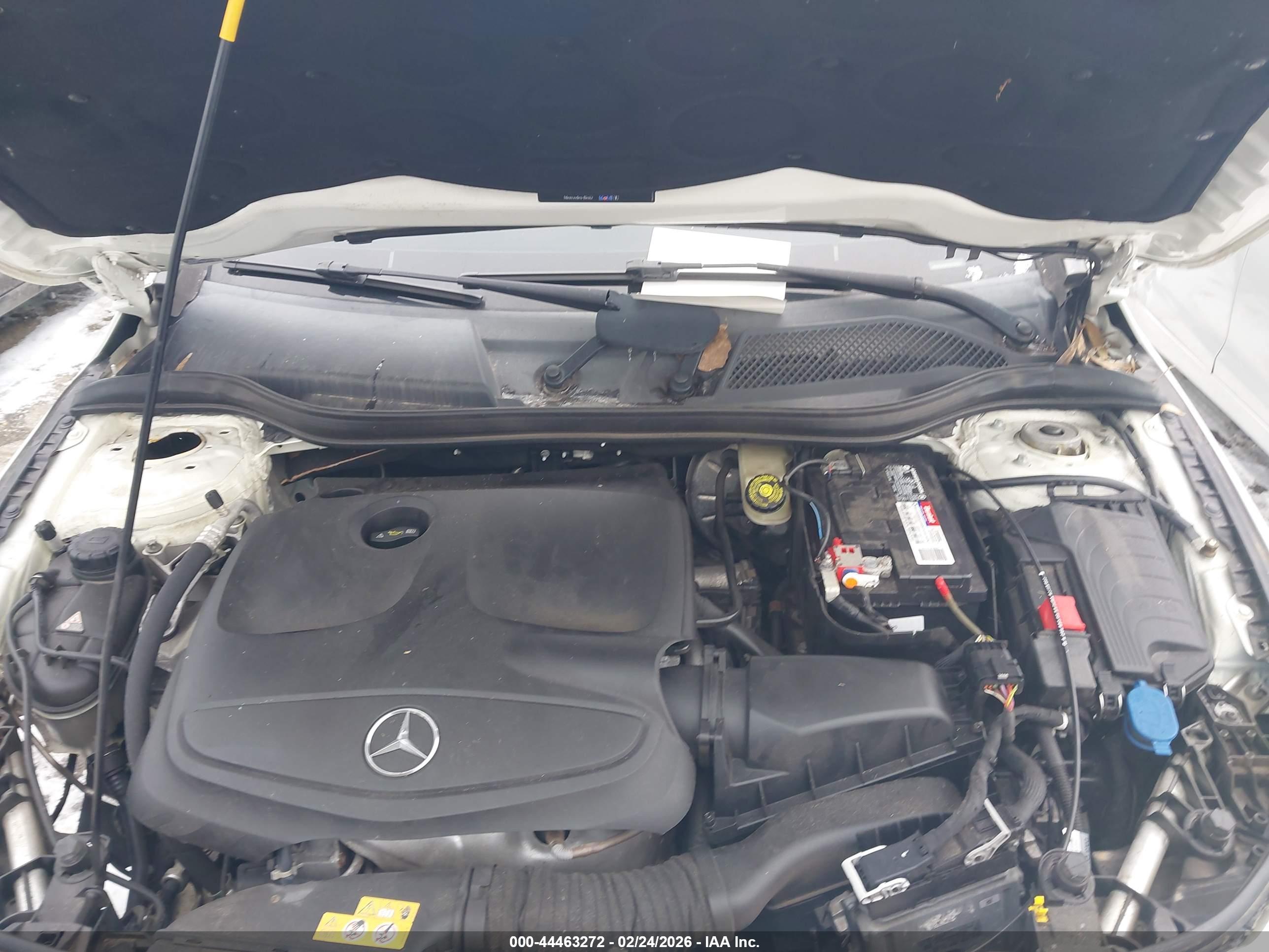 MERCEDES-BENZ CLA image 10