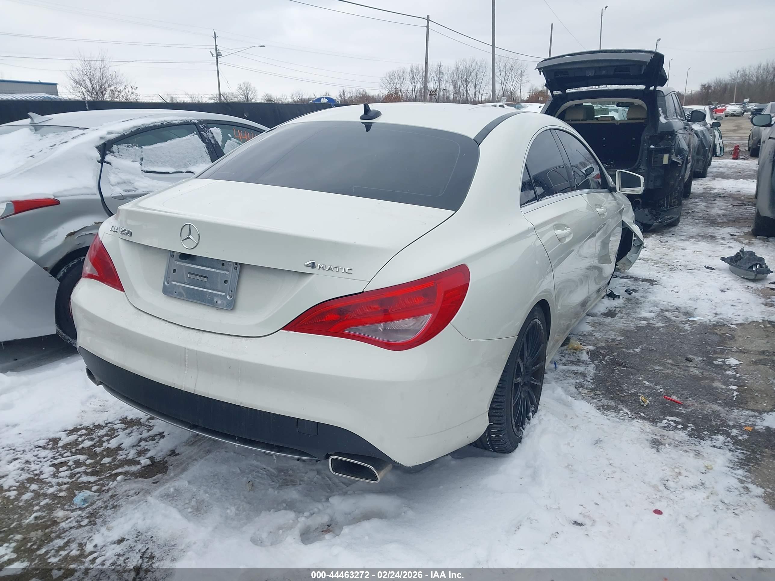 MERCEDES-BENZ CLA image 4