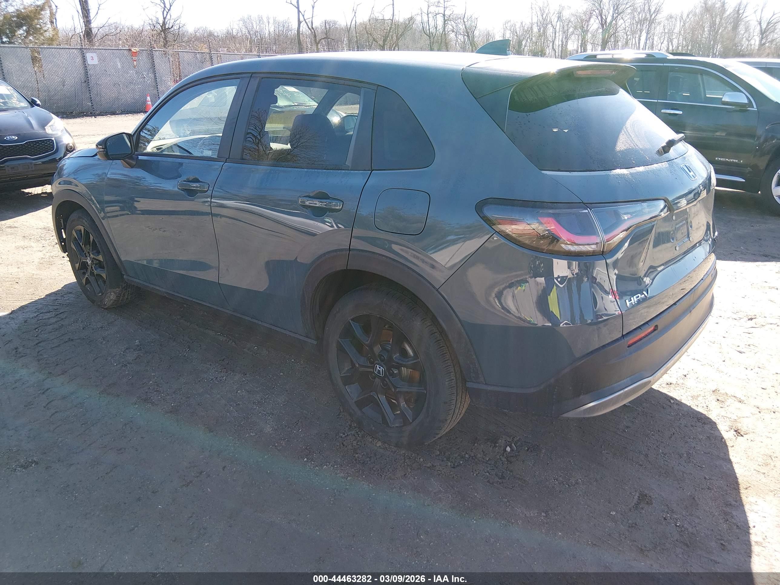 HONDA HR-V image 3