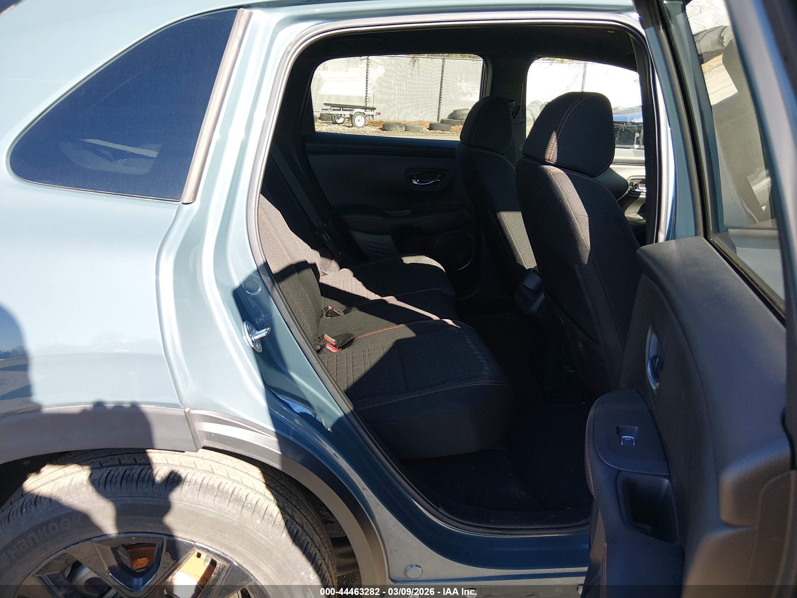 HONDA HR-V image 8