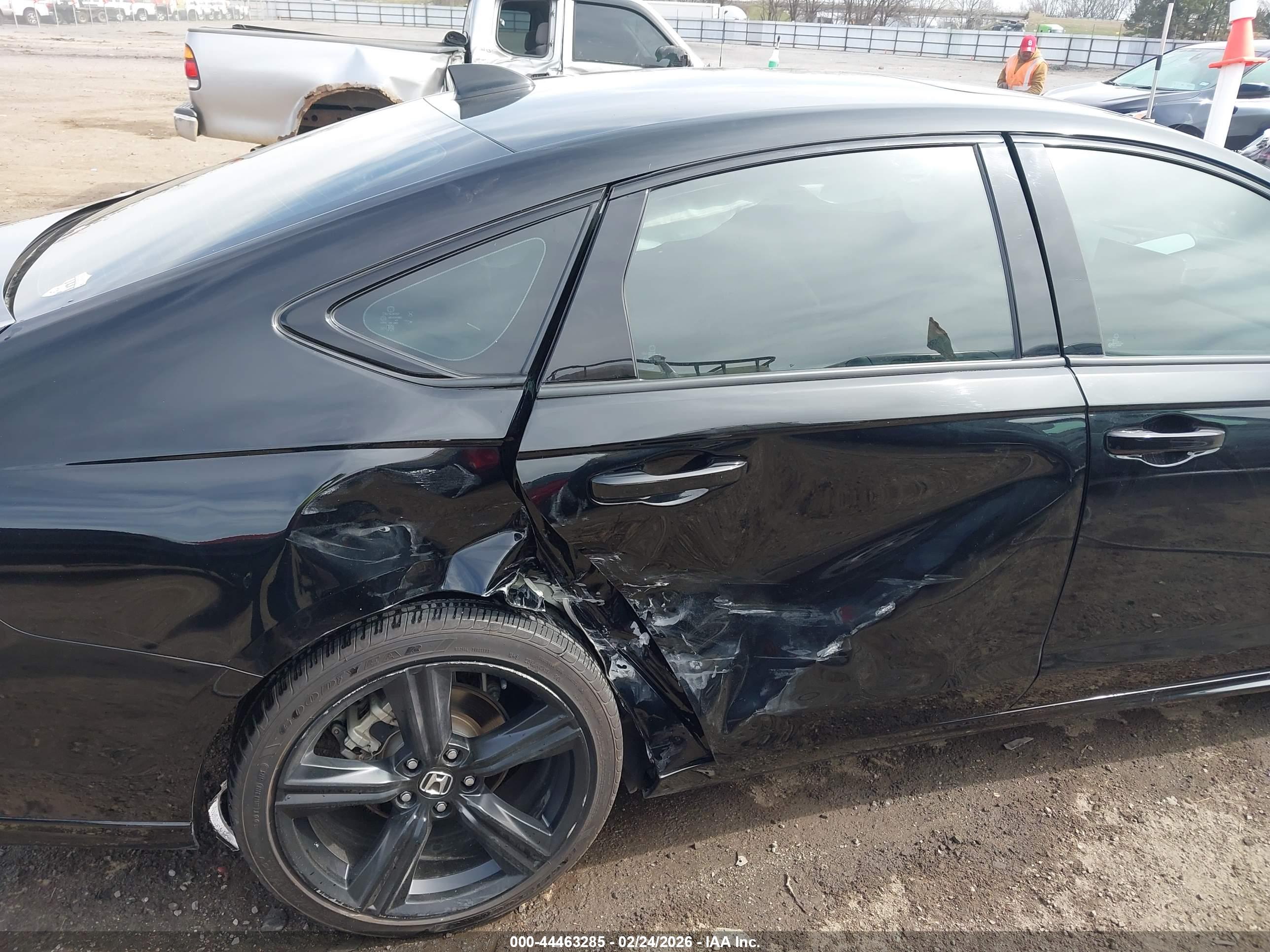 HONDA ACCORD image 6