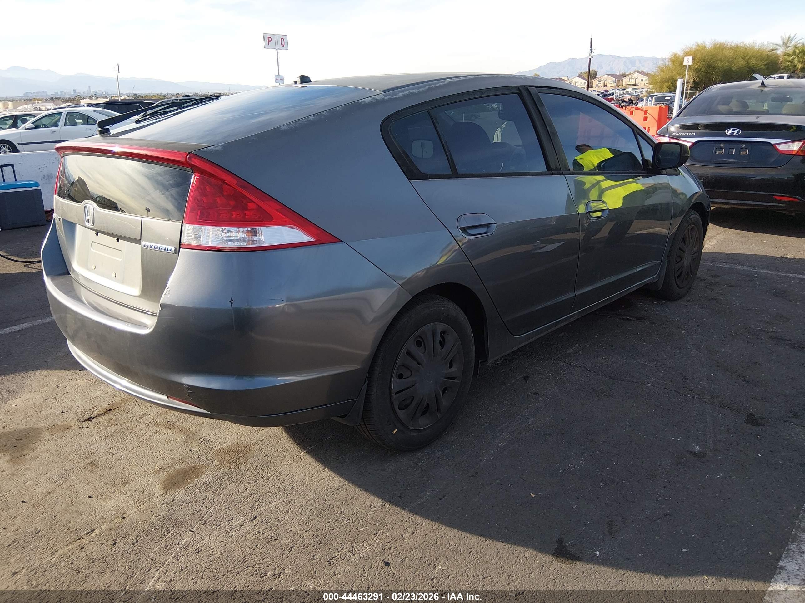 HONDA INSIGHT image 4
