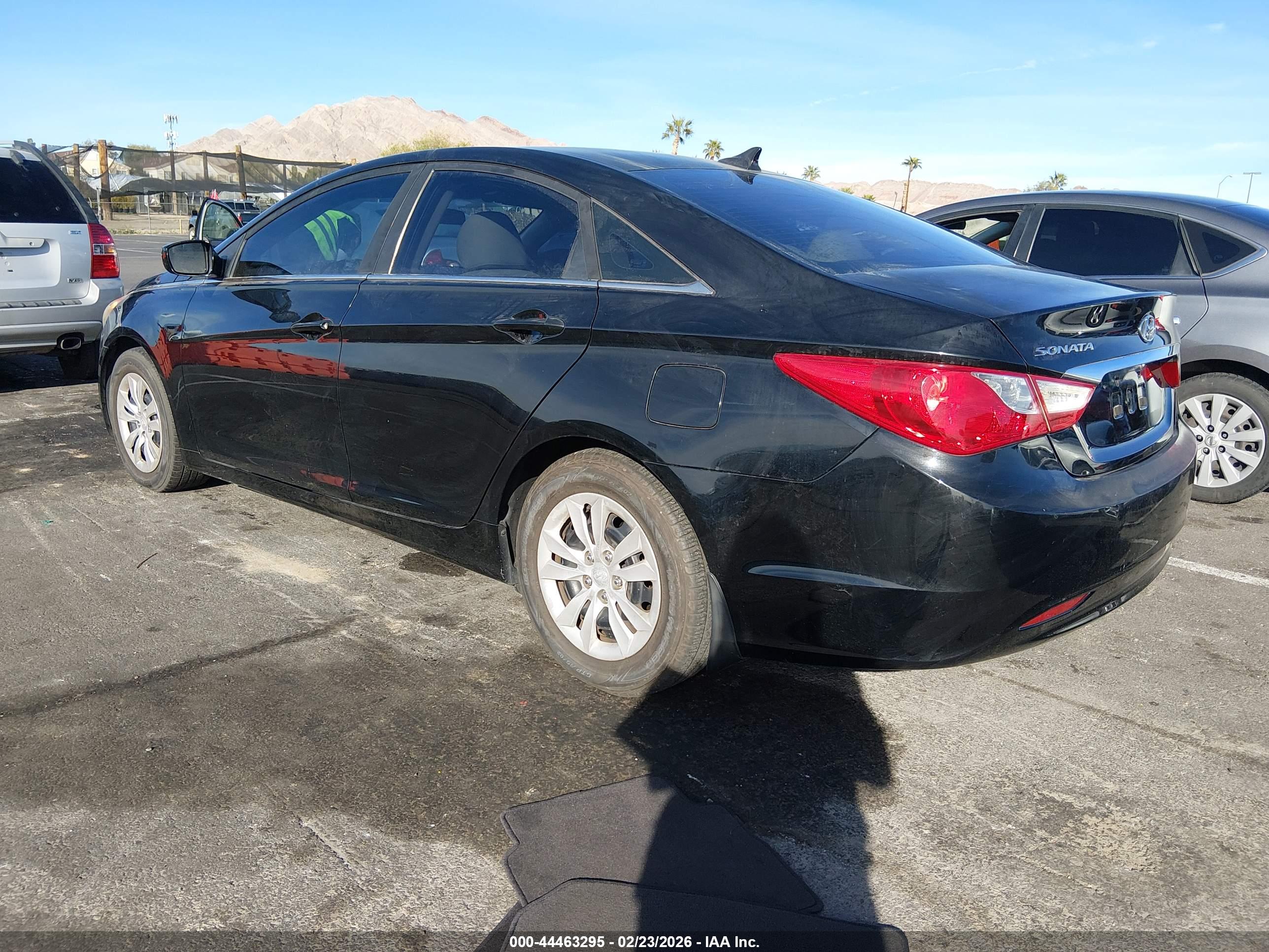 HYUNDAI SONATA image 3