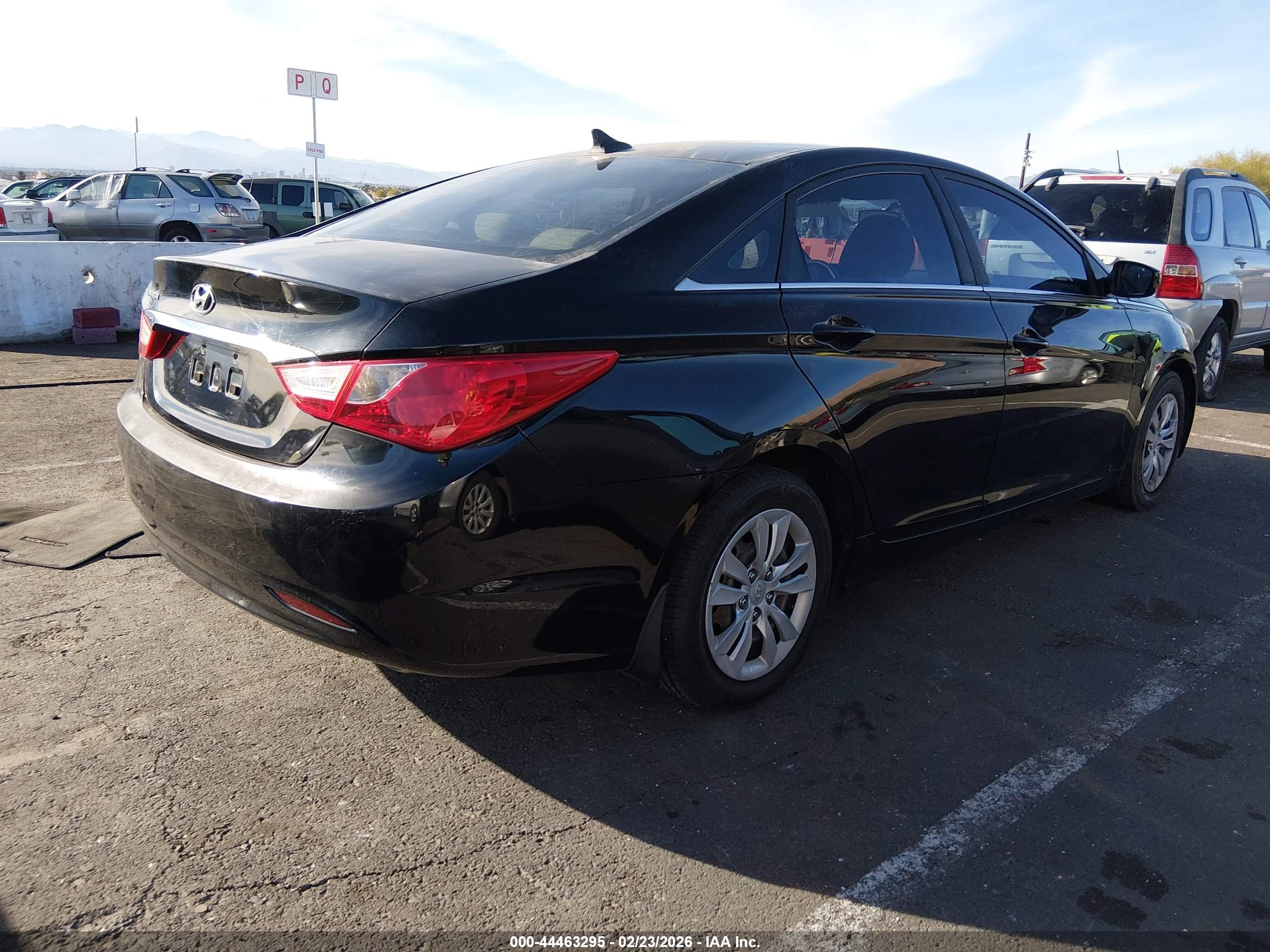 HYUNDAI SONATA image 4