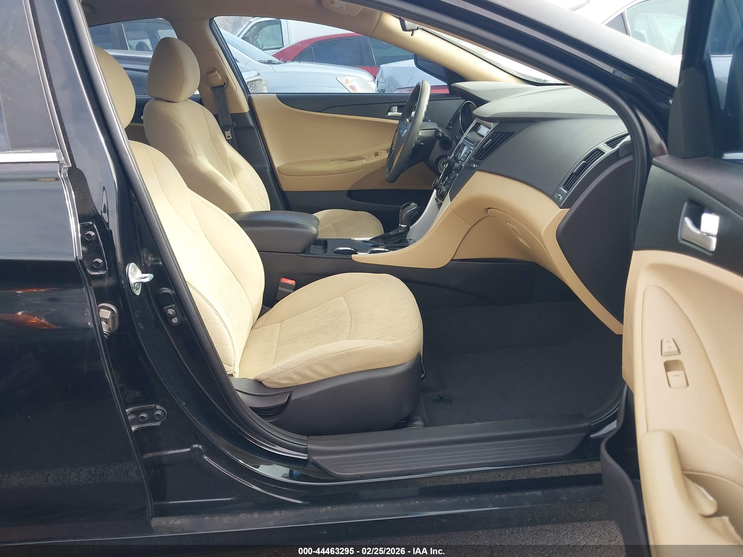 HYUNDAI SONATA image 5