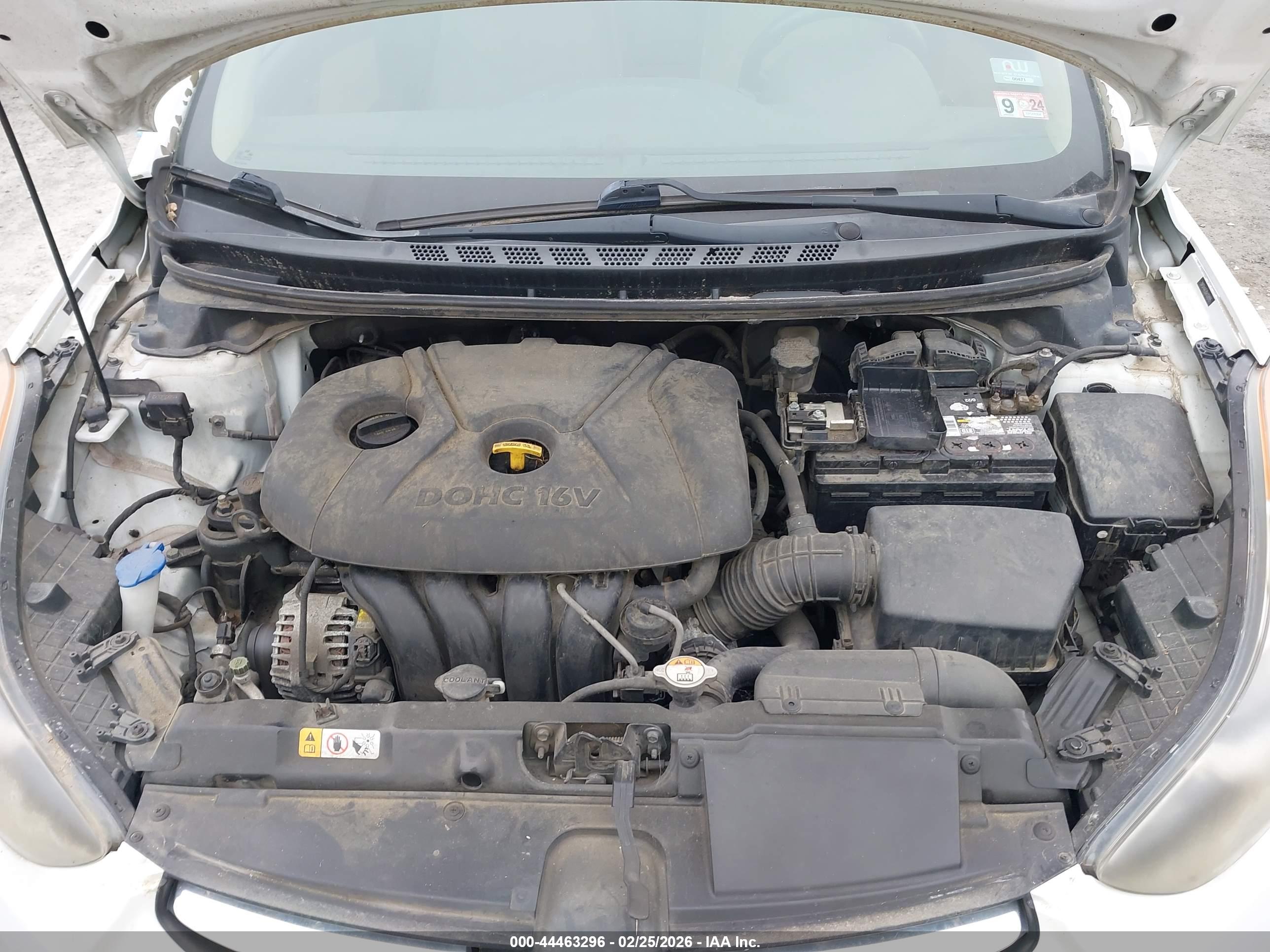 HYUNDAI ELANTRA image 10