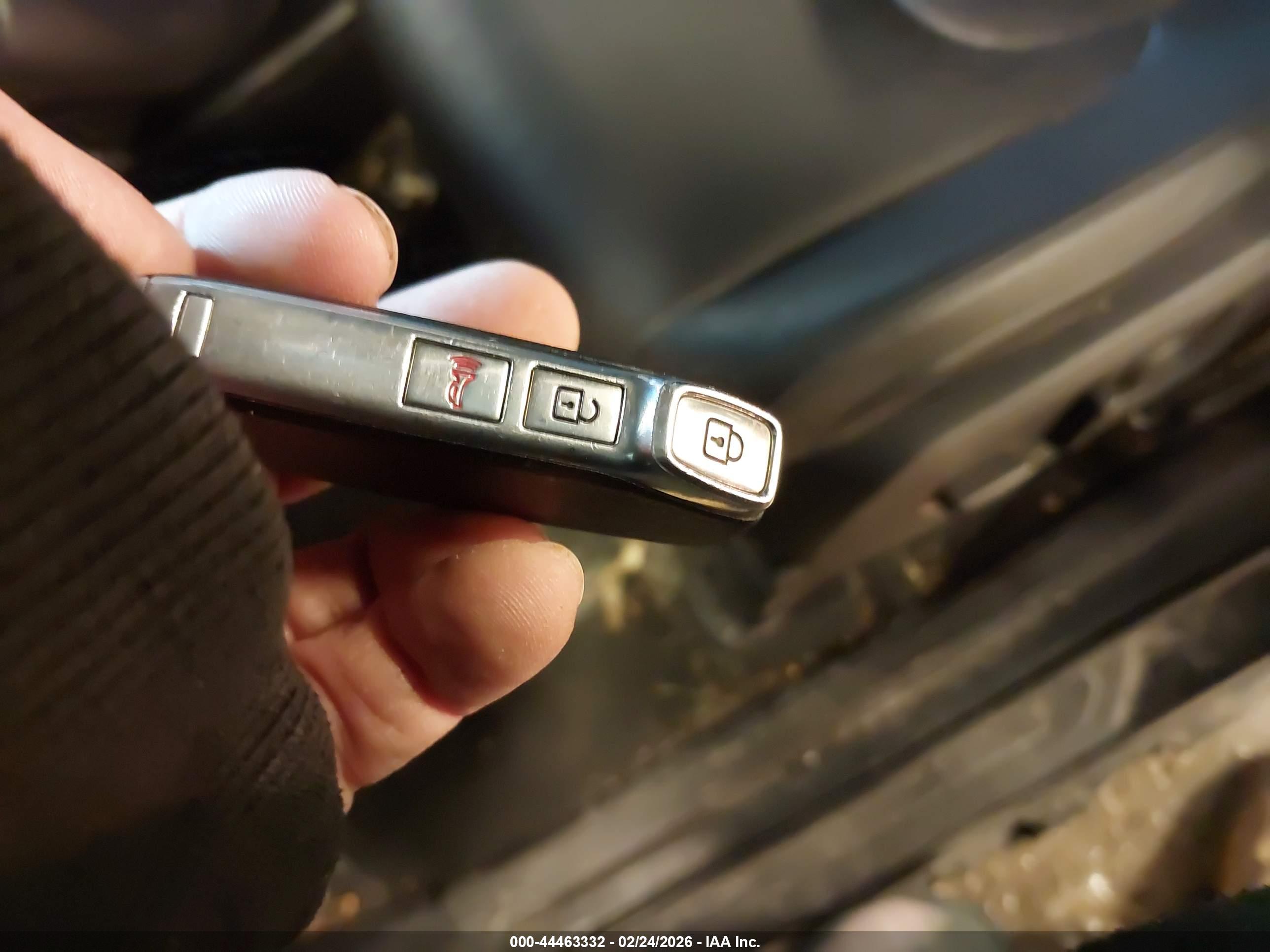 KIA CARNIVAL image 11
