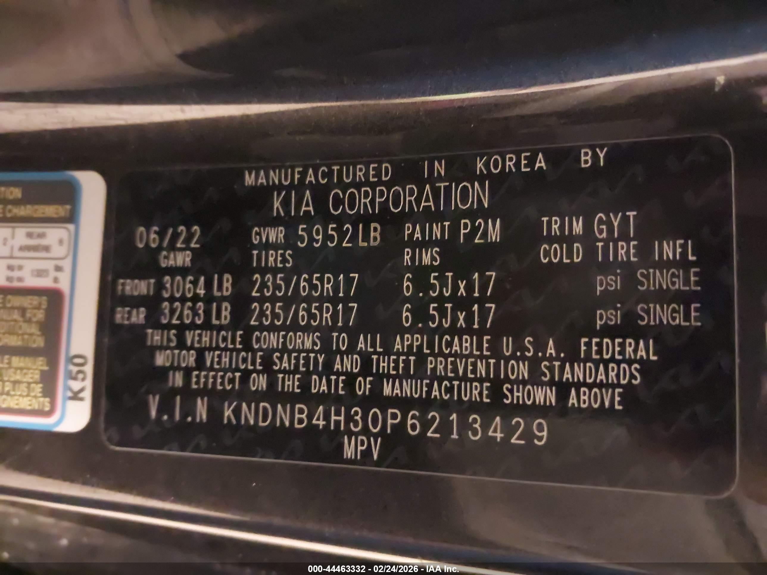 KIA CARNIVAL image 9