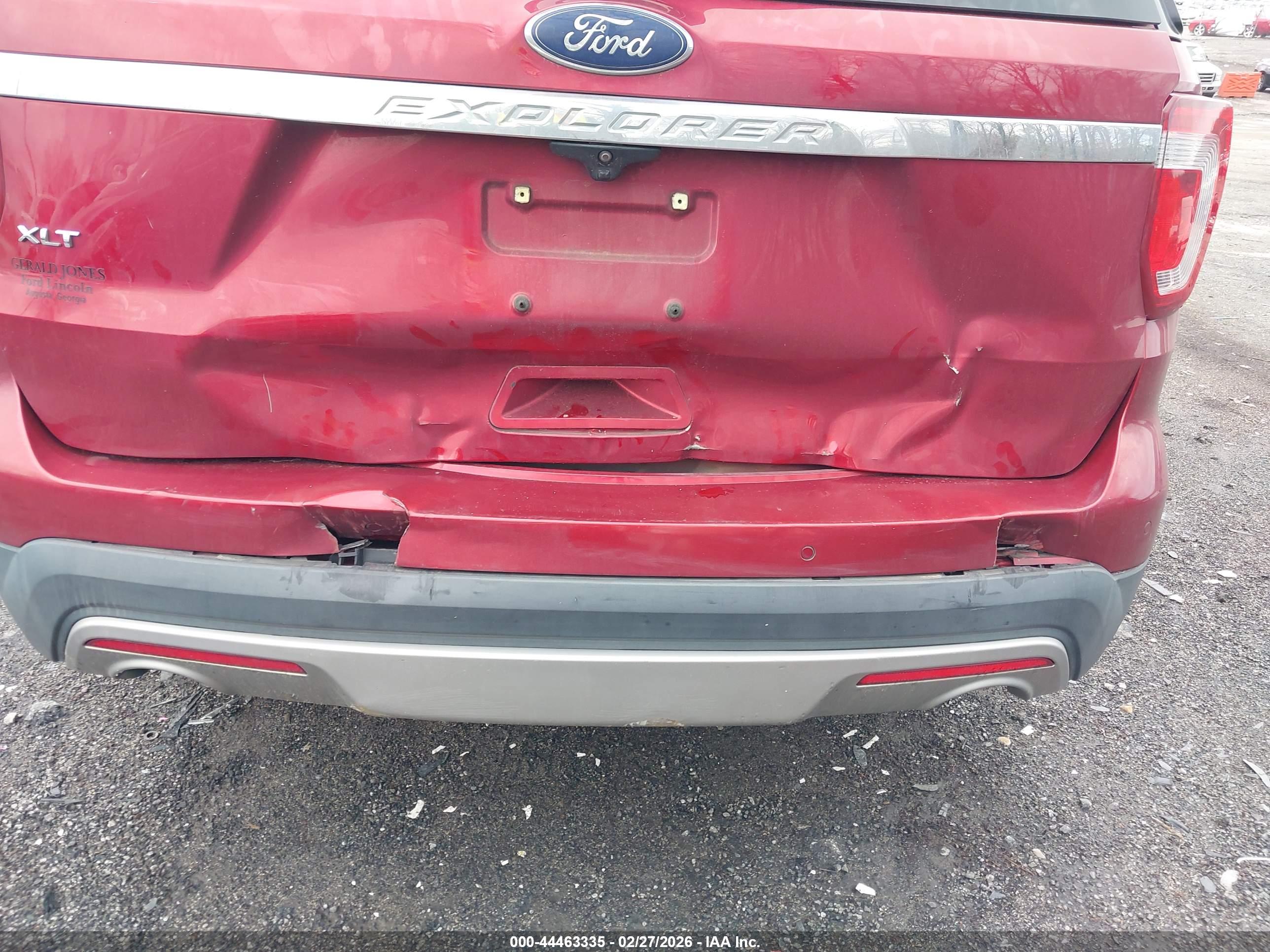 FORD EXPLORER image 6