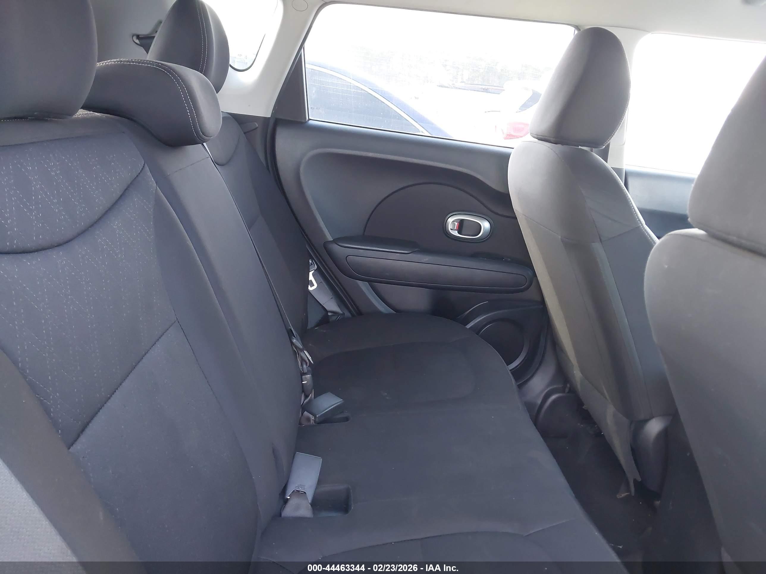 KIA SOUL image 8