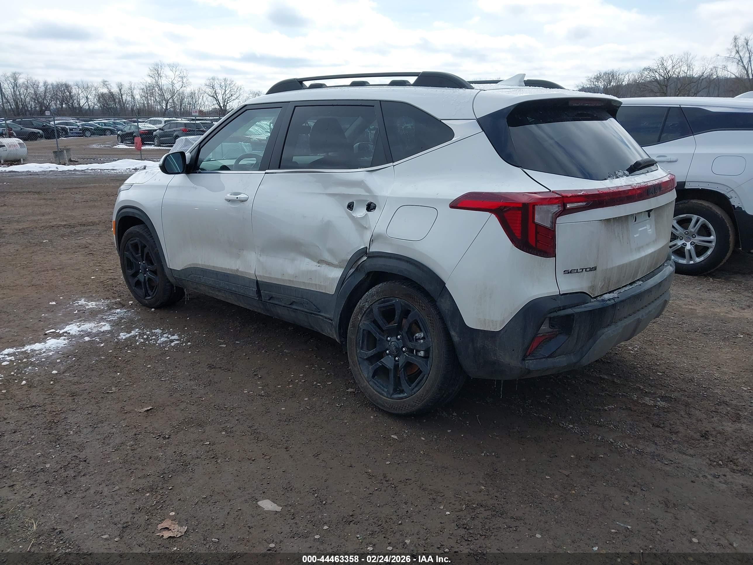 KIA SELTOS image 3