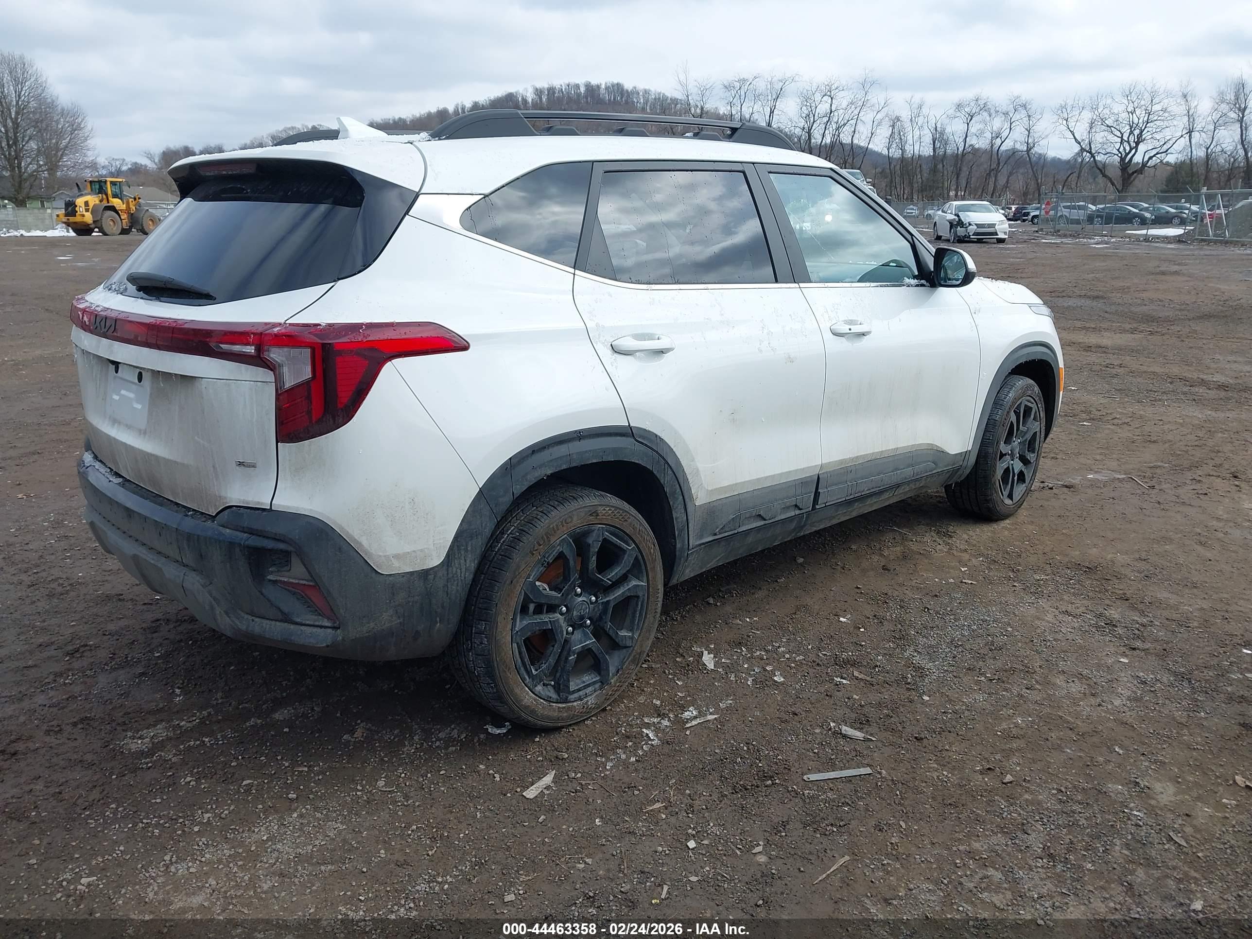 KIA SELTOS image 4