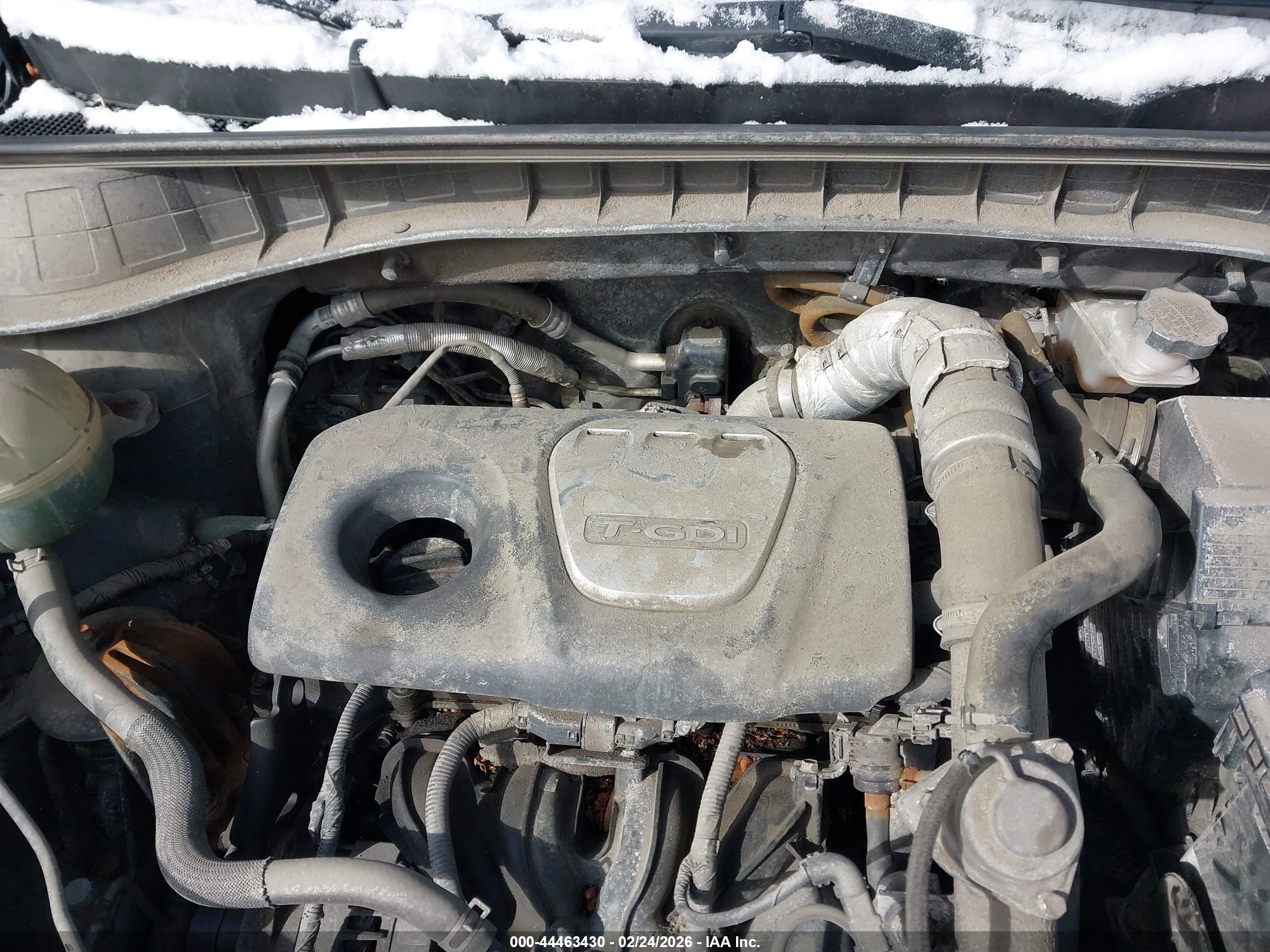 HYUNDAI TUCSON image 10