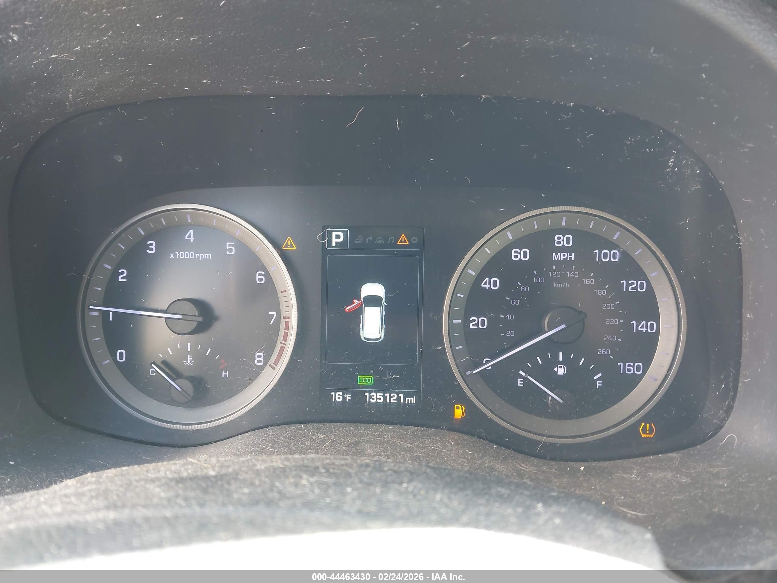 HYUNDAI TUCSON image 7
