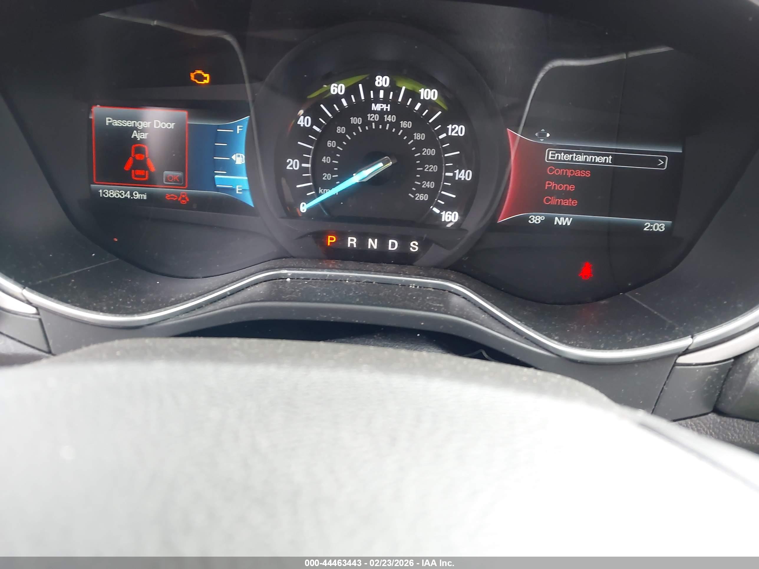 FORD FUSION image 7